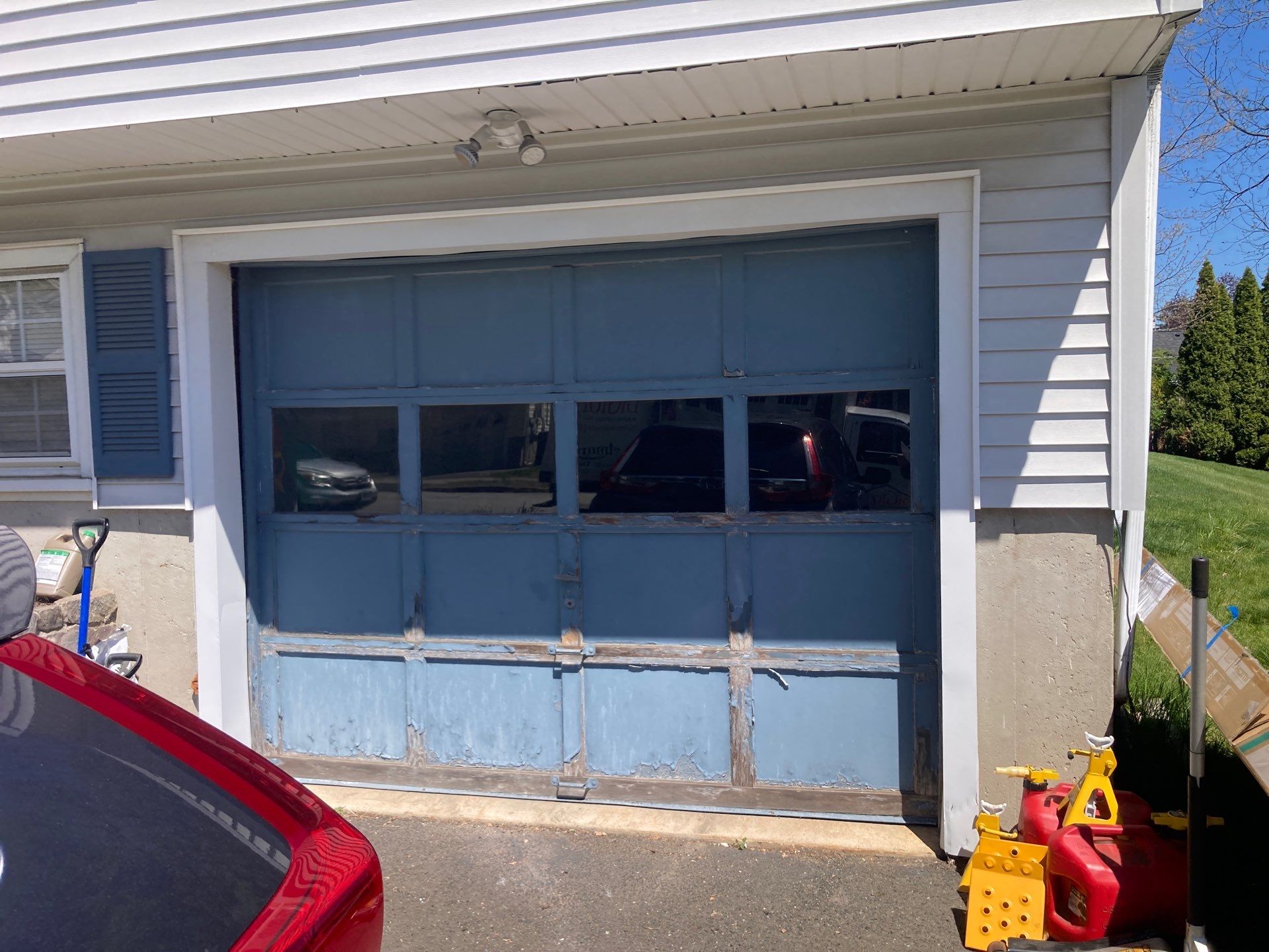 Amarr Olympus Garage Door Transformation by DiGiorgi Roofing and Siding Inc