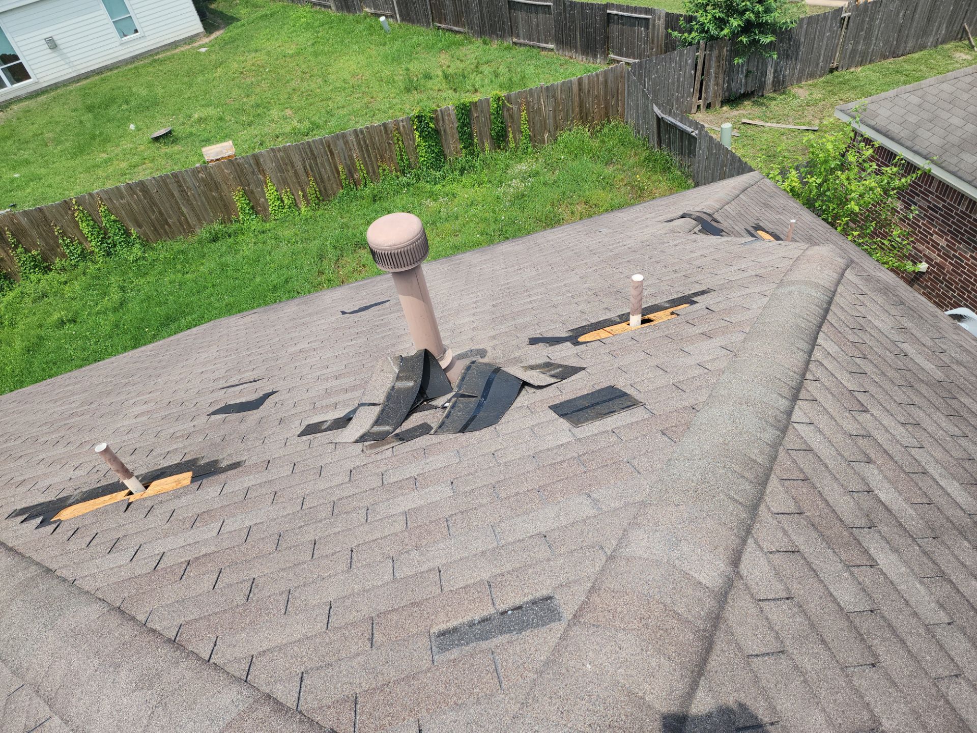 Hail Damage using Owen's Corning Duration (Lifetime) Shingles by Roof Repair Company
