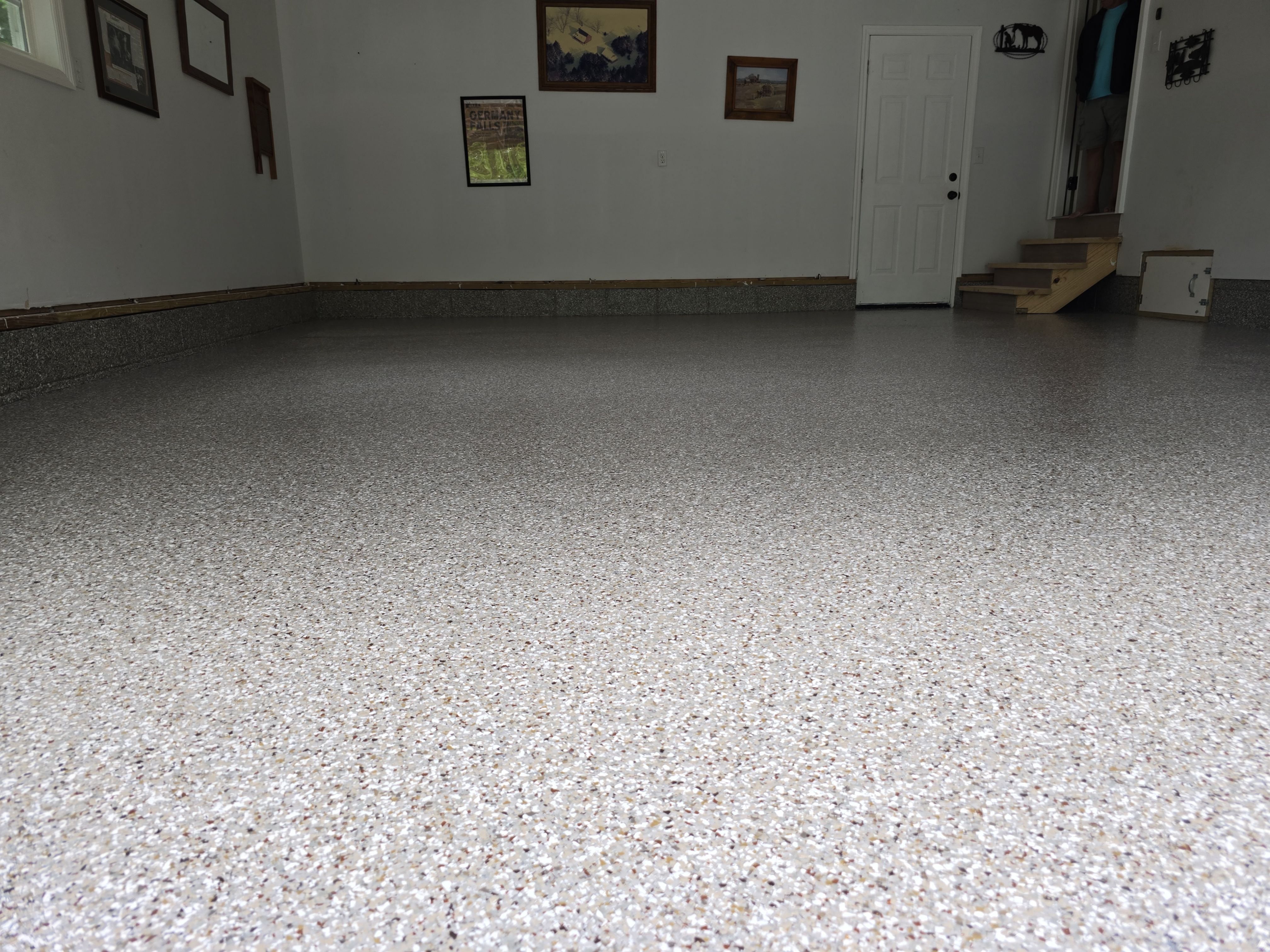 Garage with Verticals - Makeover! by Elite Floor Solutions