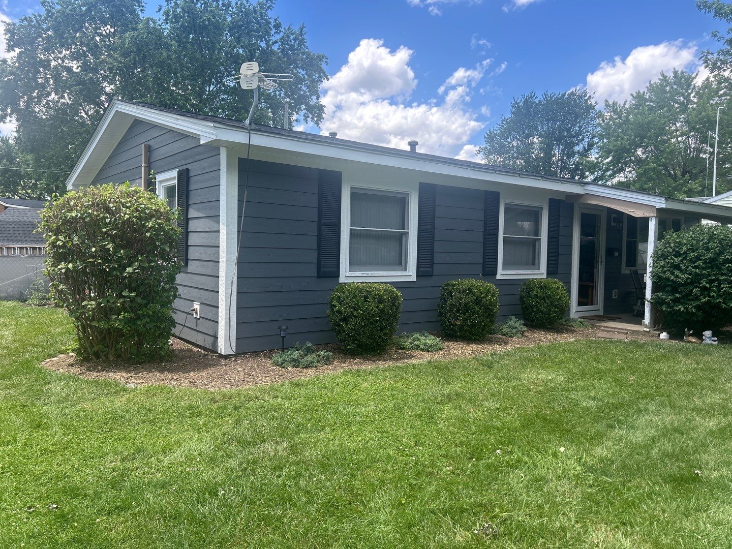Project in New Whiteland by Moss Roofing