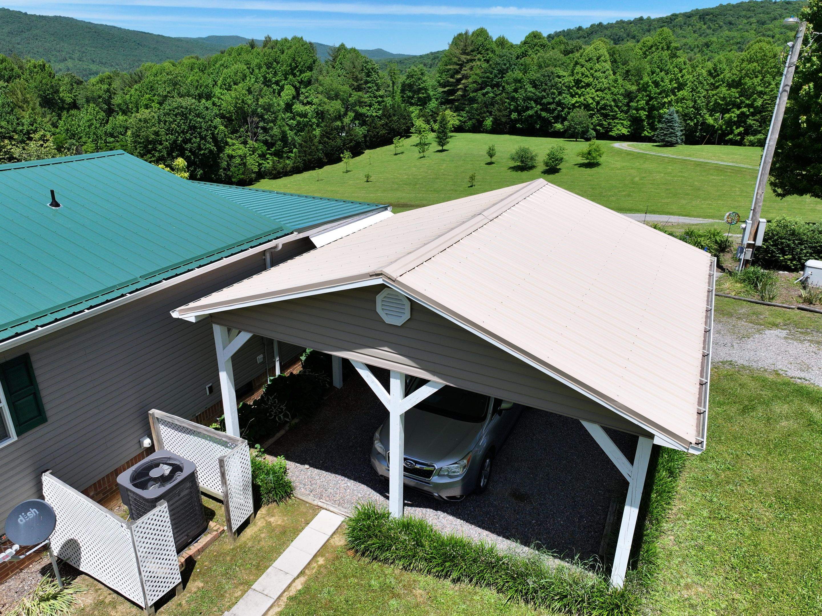 Haley Residence by Omnia Roofing