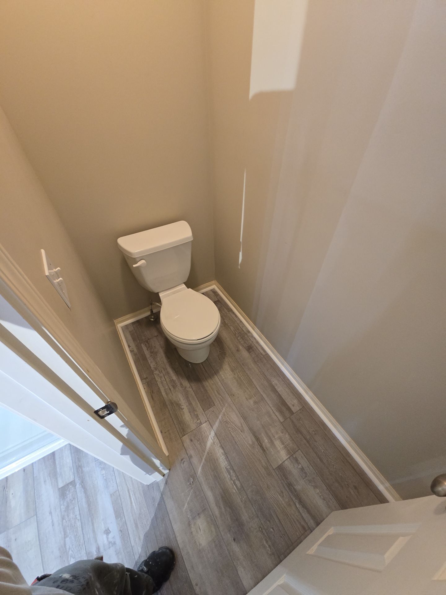 Full bathroom remodel with Artus lighted mirrors, Waltz bathtub and Mercury doors by The Shower Company