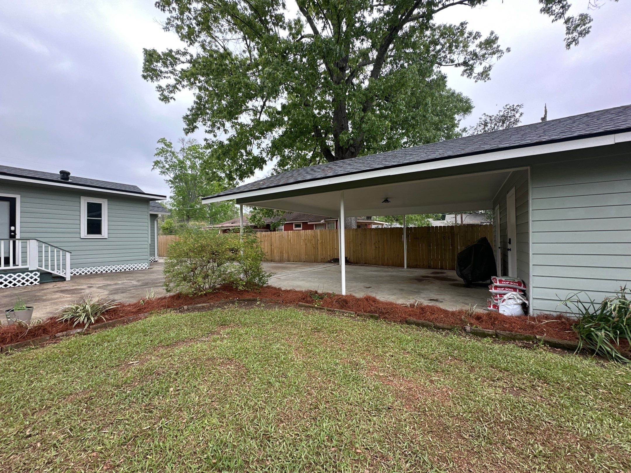 LANDSCAPE SERVICES by CutScape, LLC.