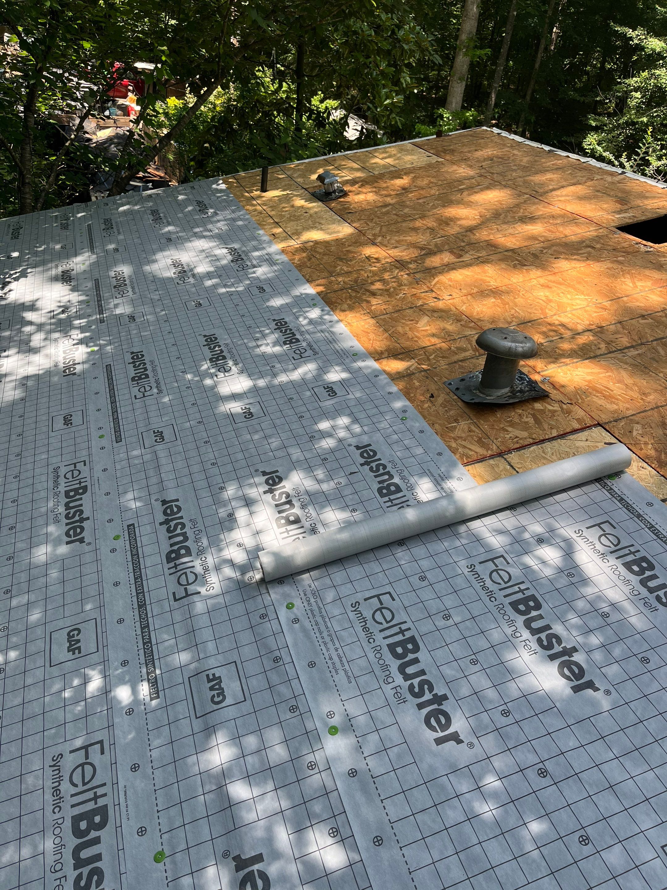 Hot Springs Manufactured Home Roof Replacement and Decking Repair by Temple Roofing and Exteriors