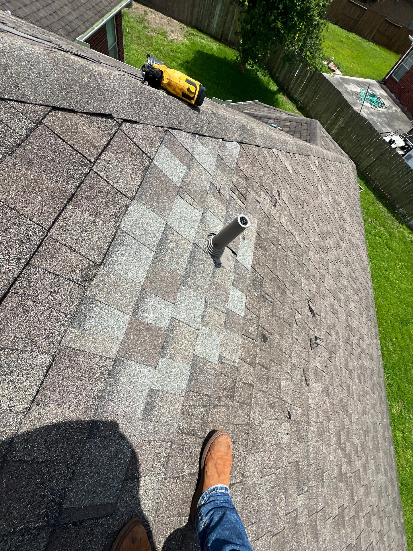Hail Damage using Owen's Corning Duration (Lifetime) Shingles by Roof Repair Company