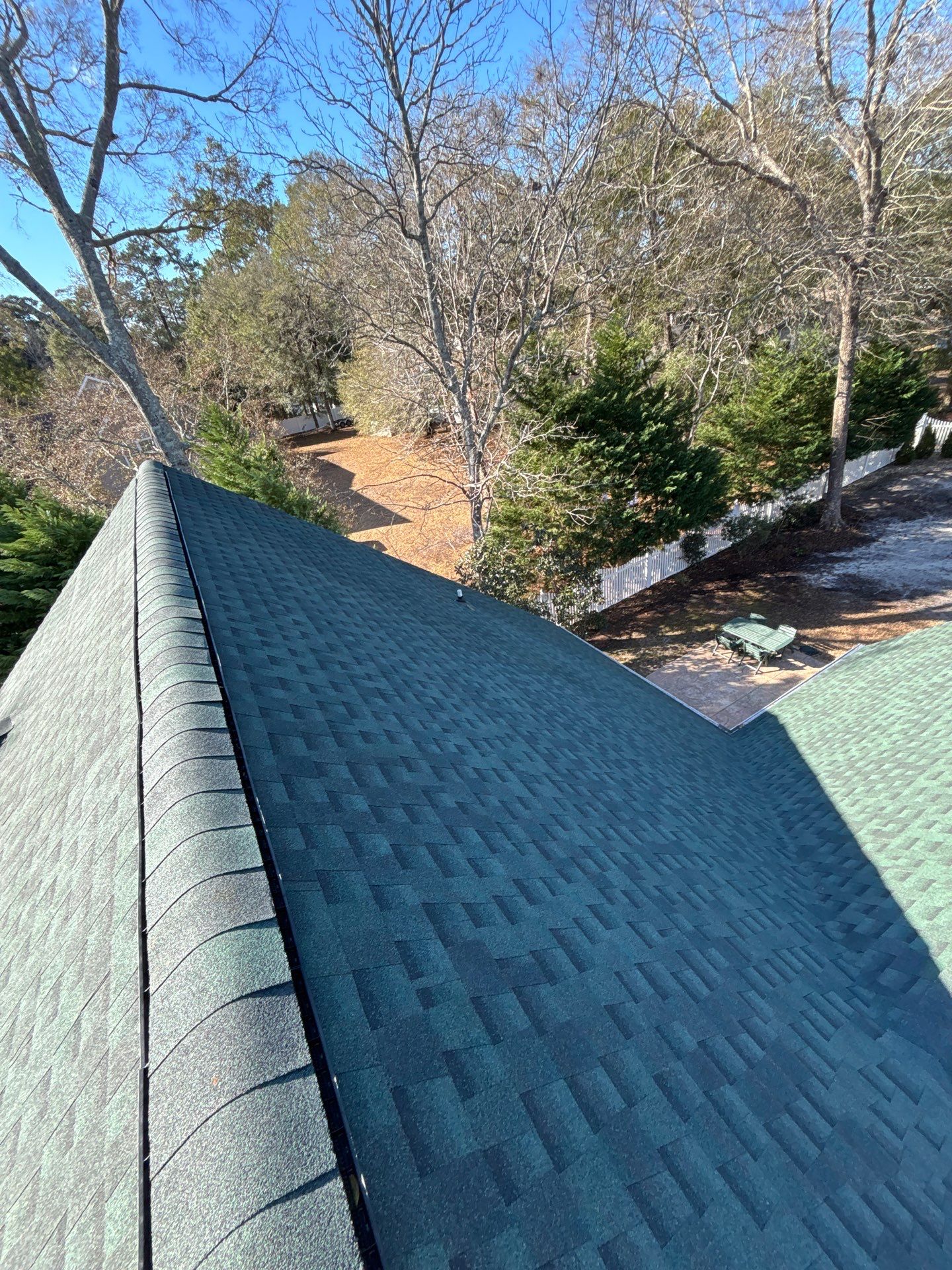 GAF HDZ - Hunter Green by Linta Roofing