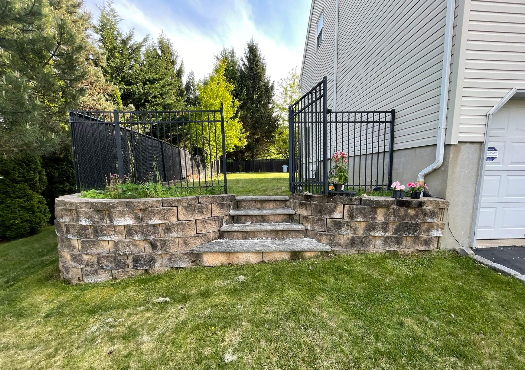 Deck Guardian featured photo.