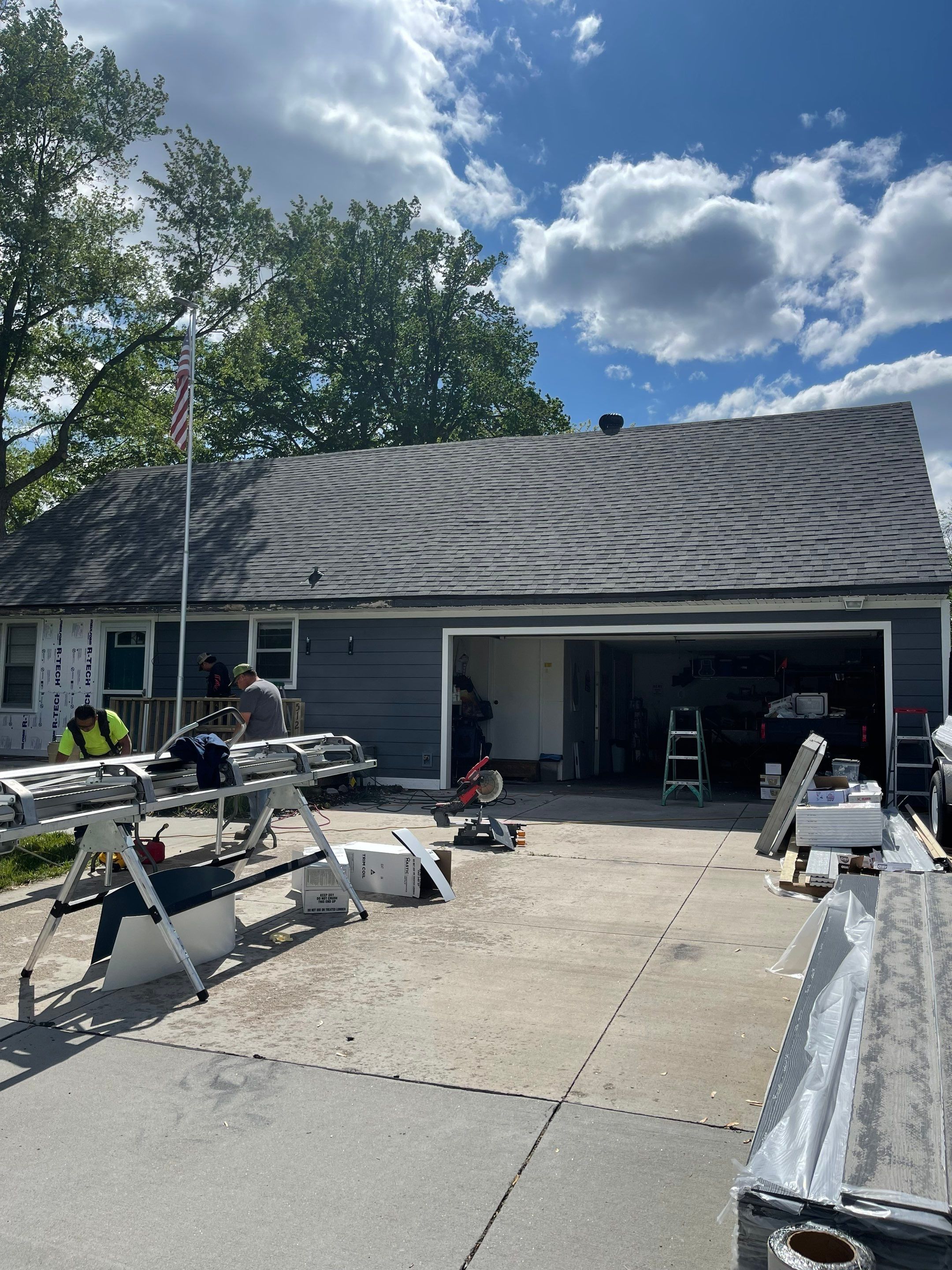 James Hardie by Lightning Exteriors