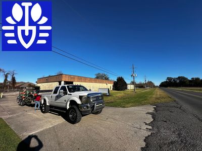 COMMERCIAL LAWN MAINTENANCE: ONE TIME CUT & LANDSCAPE CLEAN UP