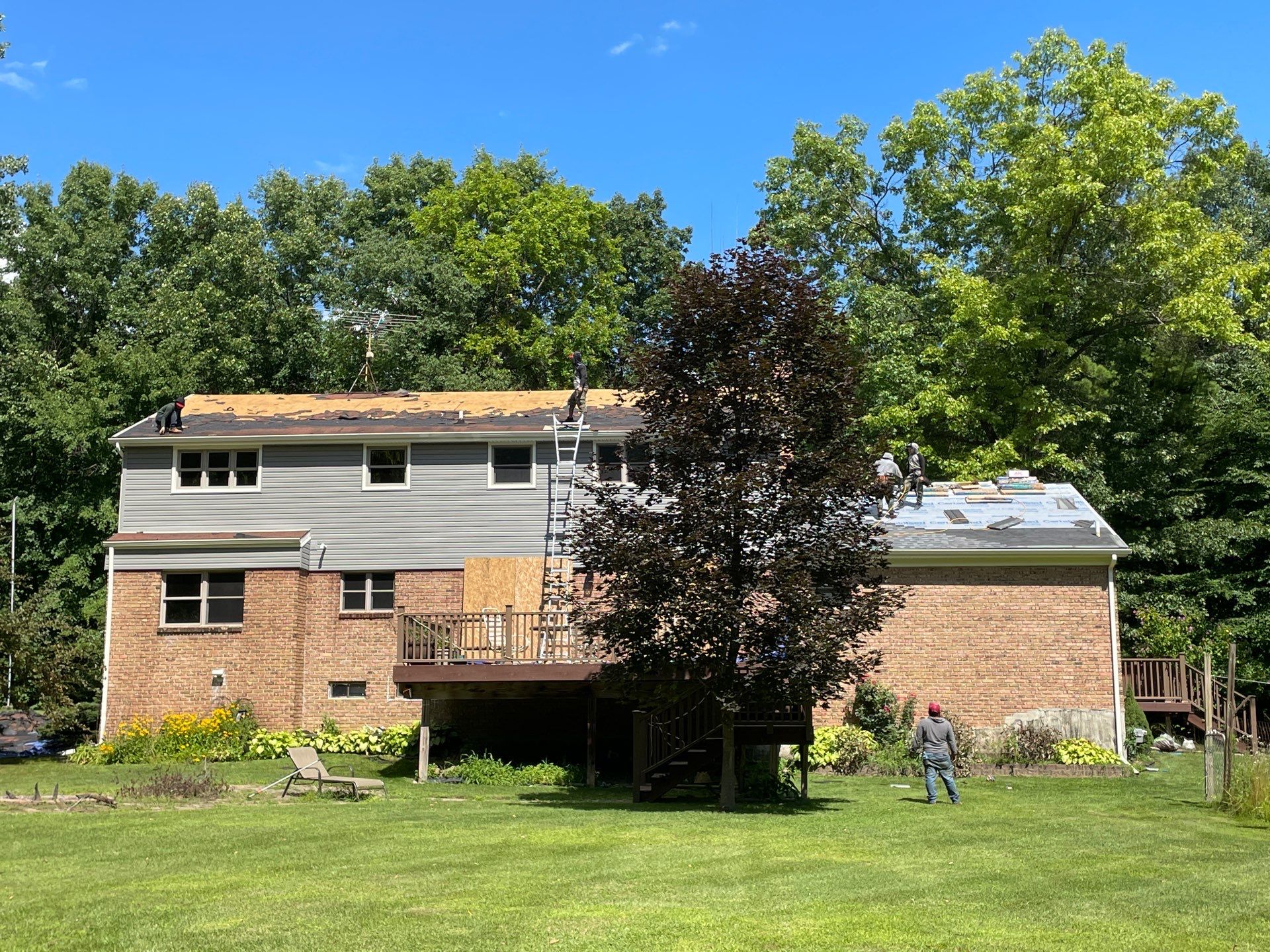 Roof Replacement using CertainTeed Landmark by 180 Contractors