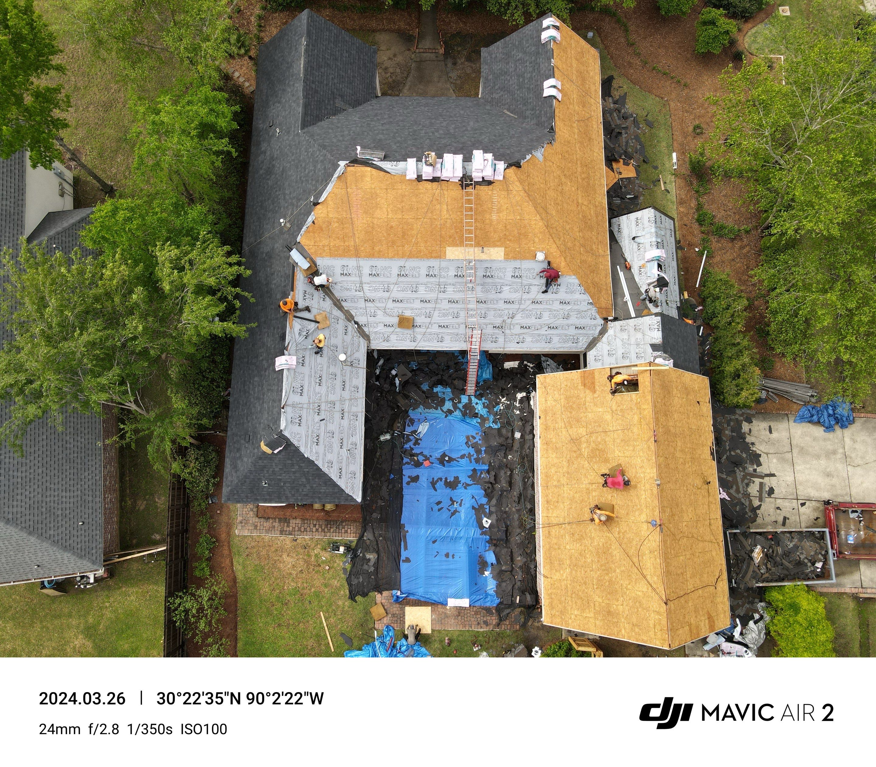 IBHS Fortified Residential Roofing Installation using Owens Corning TruDefinition Duration Onyx Black Laminated Architectural Roof Shingles by Bergens Roofing