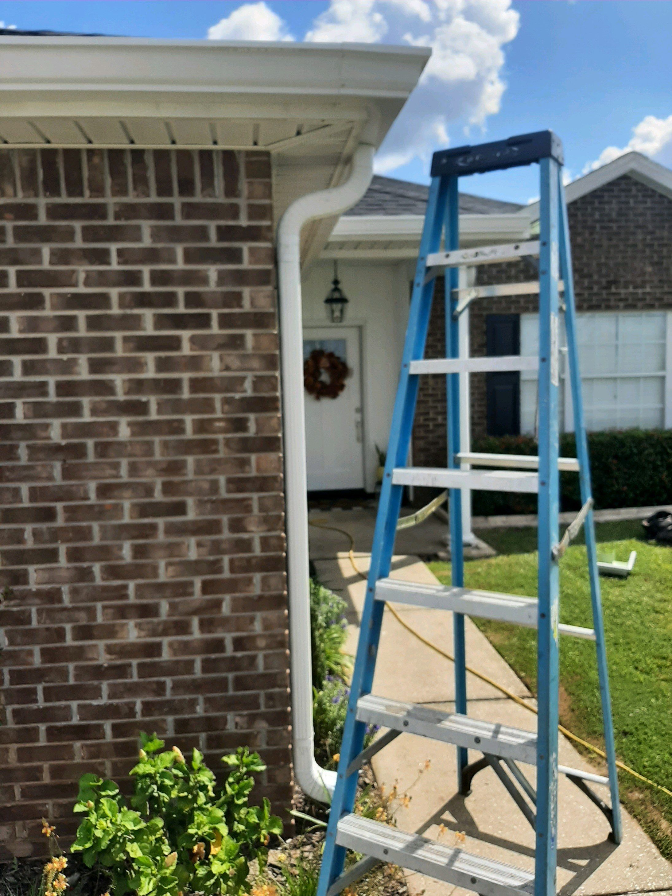 Gutter Installation using K-Style Seamless Gutters by Gutter Professors