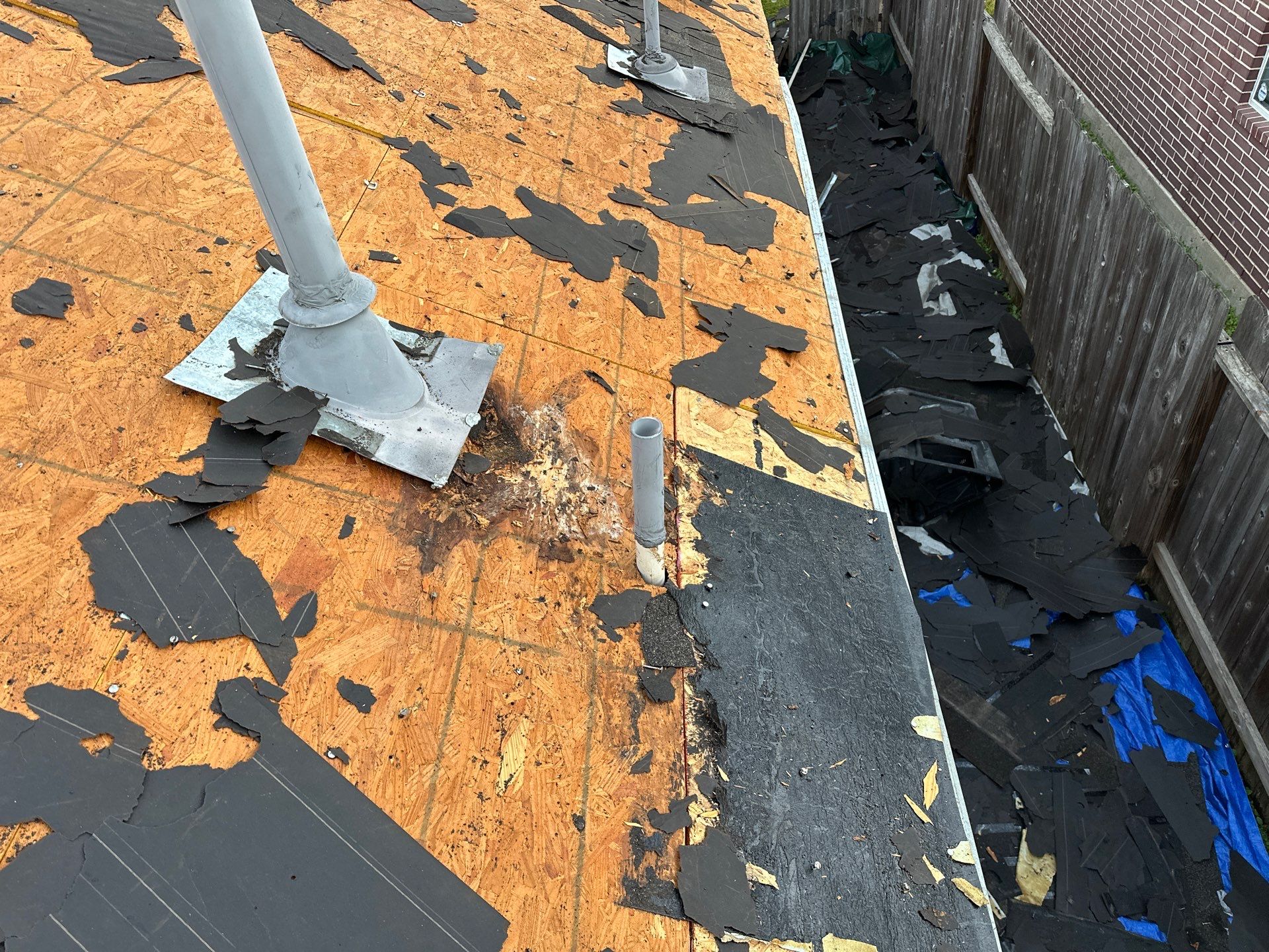 (WPI-8) HAND NAIL INSTALLATION by Motion Roofing