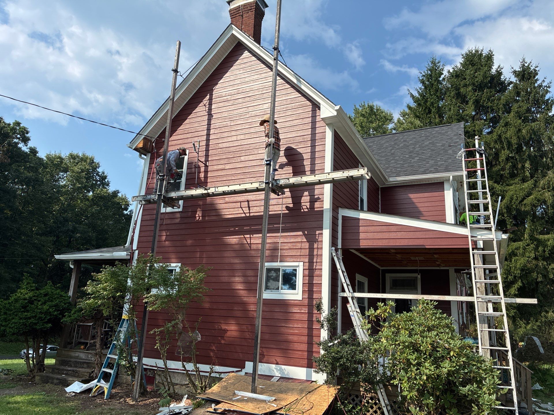 Full House Siding Renovation and Exterior Repairs in Valencia, Pennsylvania by Ideal Siding Pittsburgh