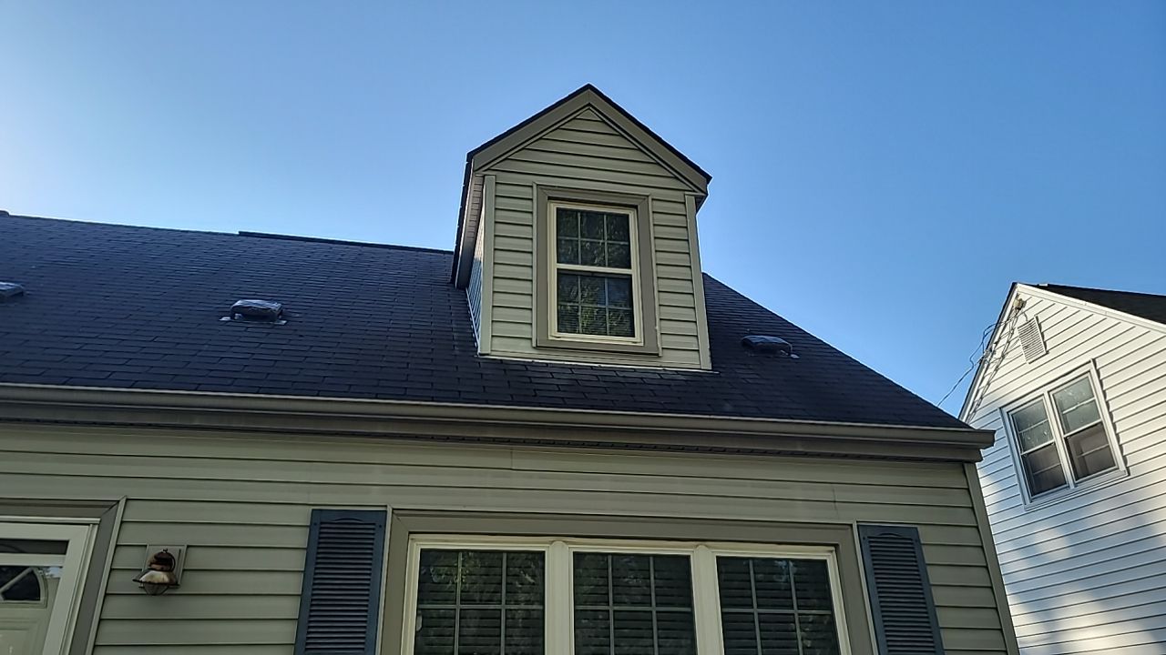 ATLAS PINNACLE PRISTINE COLOR: COPPER CANYON DRIP EDGE: WHITE by Eagle Eye Roofing