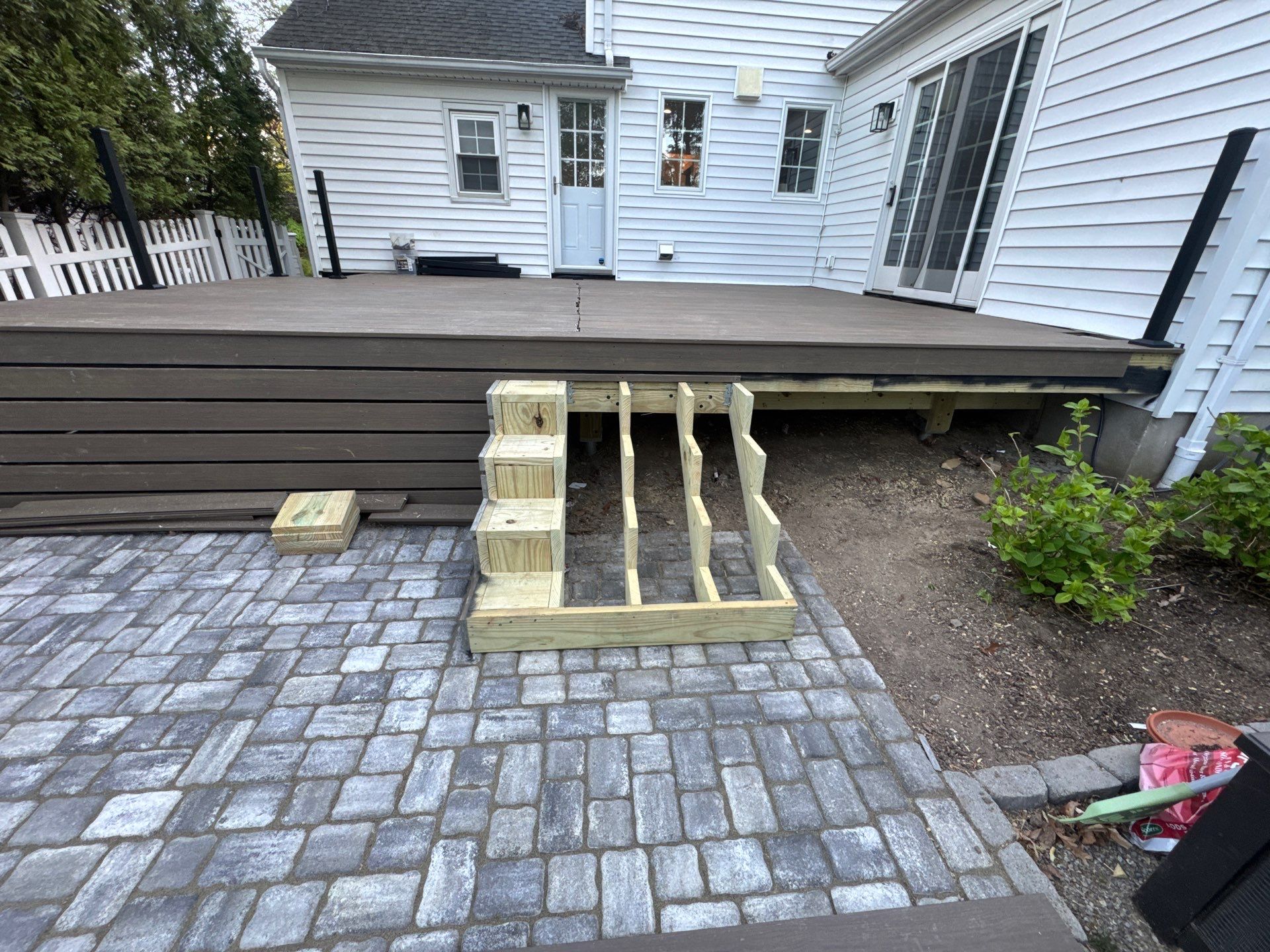 New Deck in Ridgewood, New Jersey by deck guardian