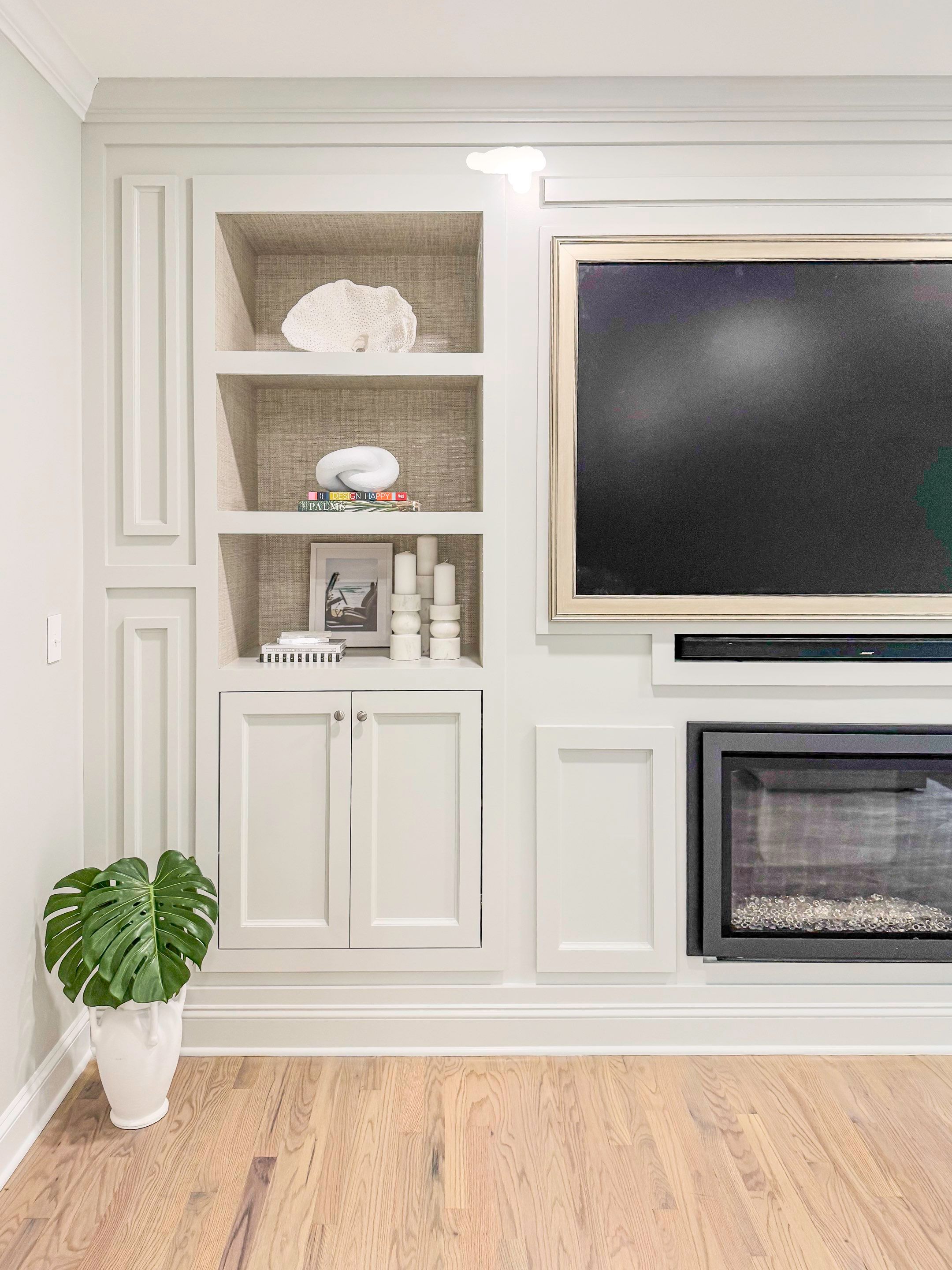 Built-in TV unit by Trendy Walls Inc.