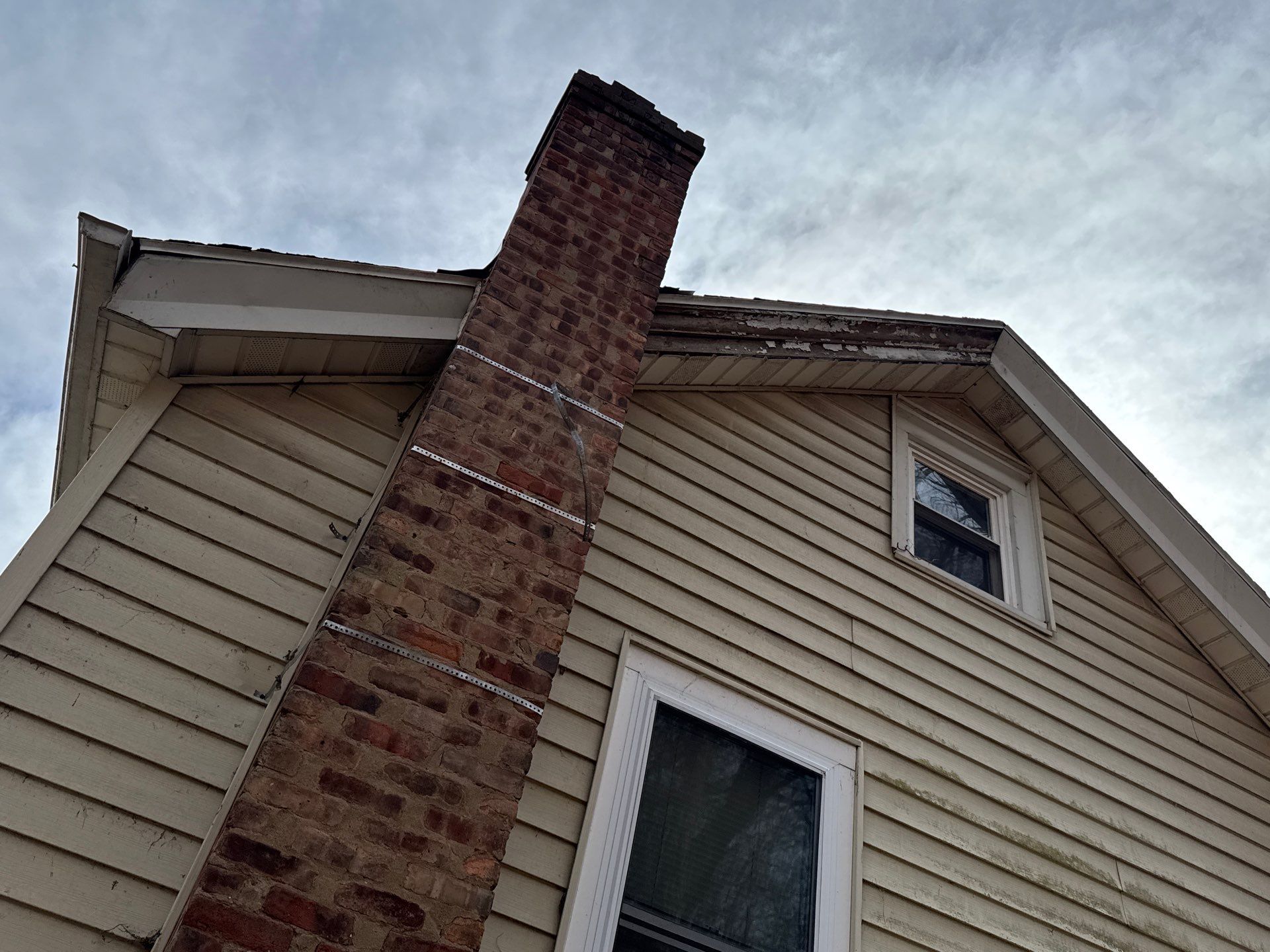 New Roof in Kingston NY by roberts roofing