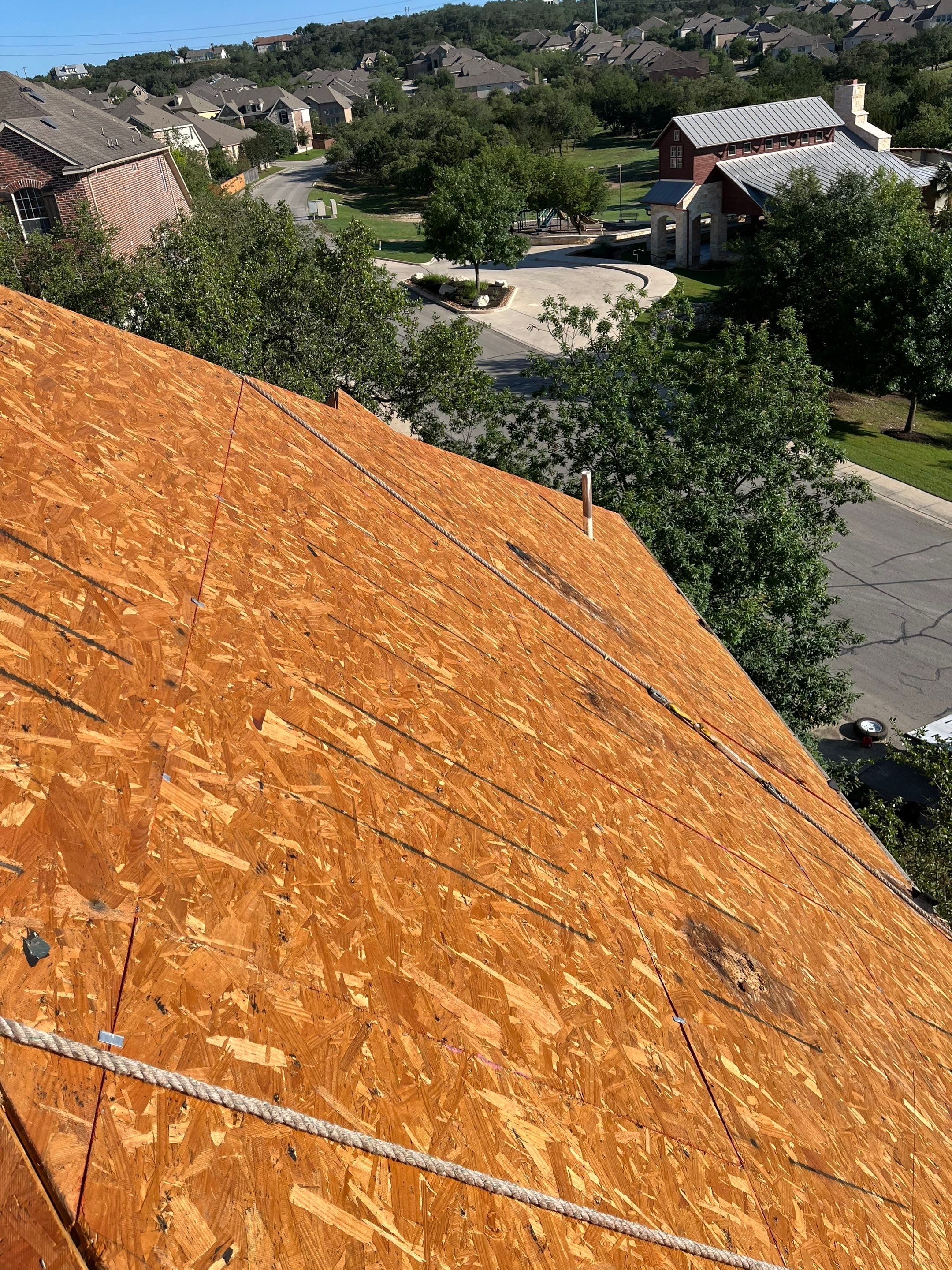 Residential Roof Replacement using Owens Corning 30 year Architectural Shingles by Premier Roofing and Contracting