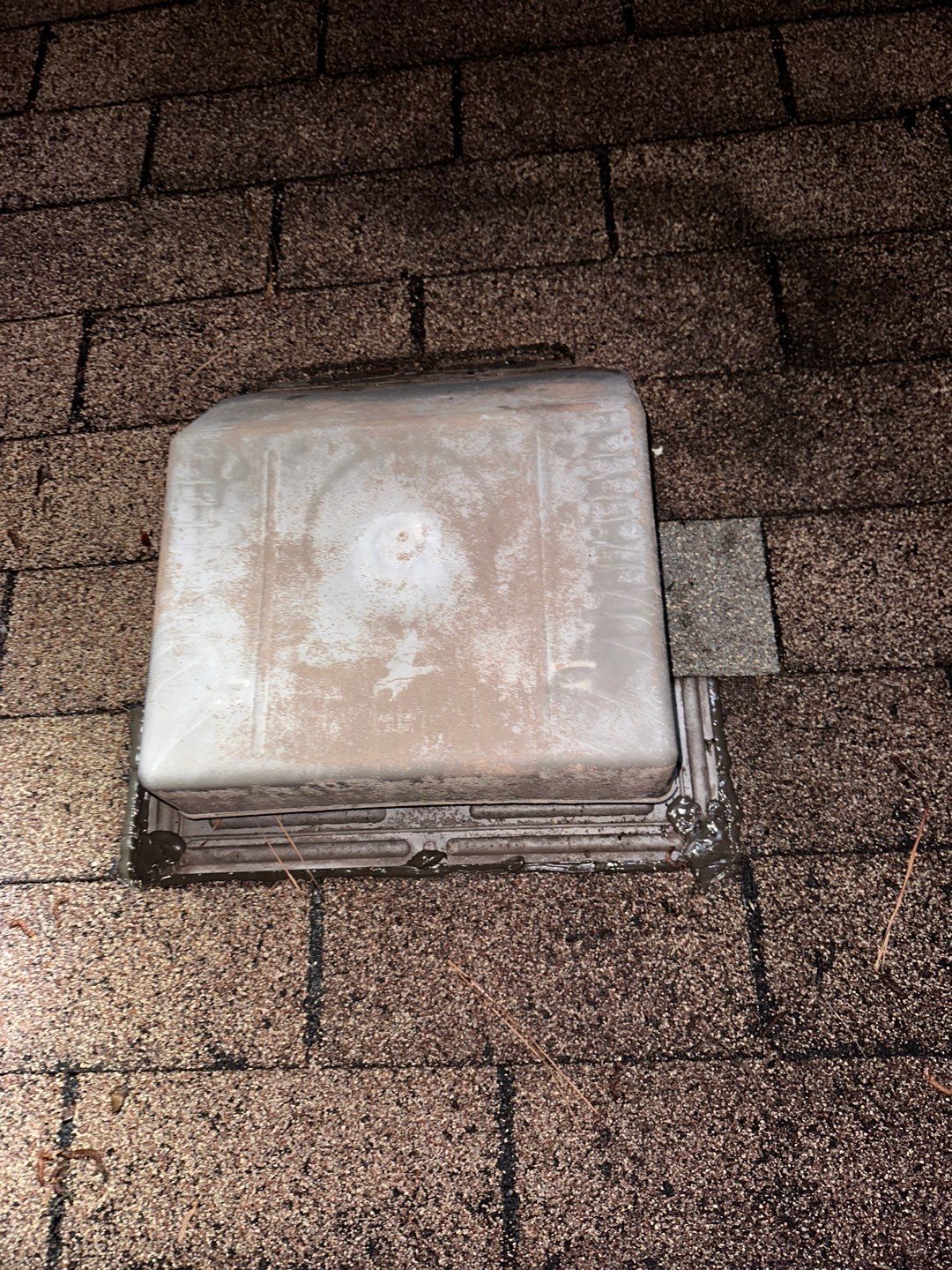 Hail Damage using Owen's Corning Duration (Lifetime) Shingles by Roof Repair Company