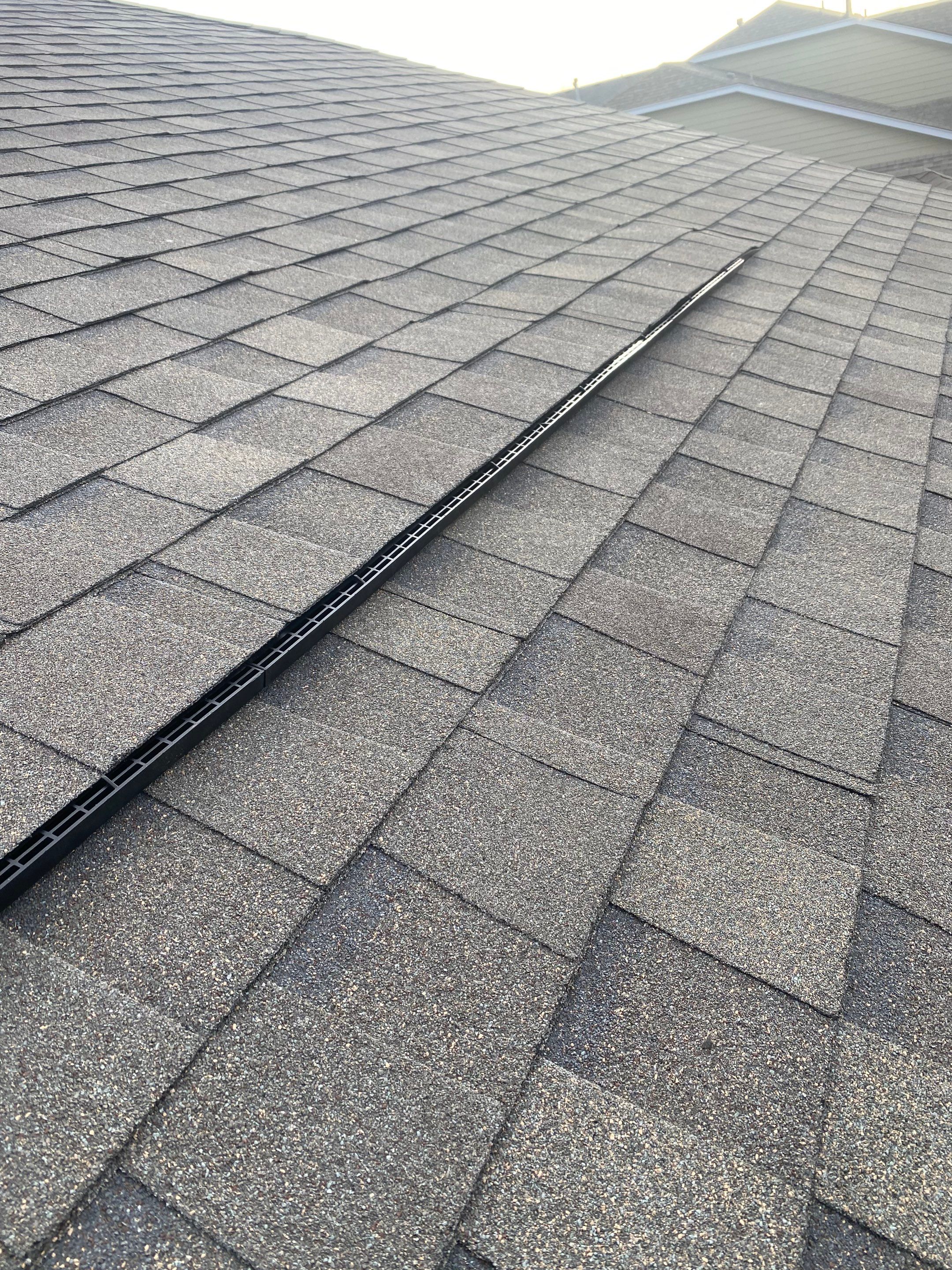 Resdiental Hail Damage Roof Replacement using Atlas Pinnacle Class 4 Impact Resistant "Weathered Wood" color by Black Belt Roofing
