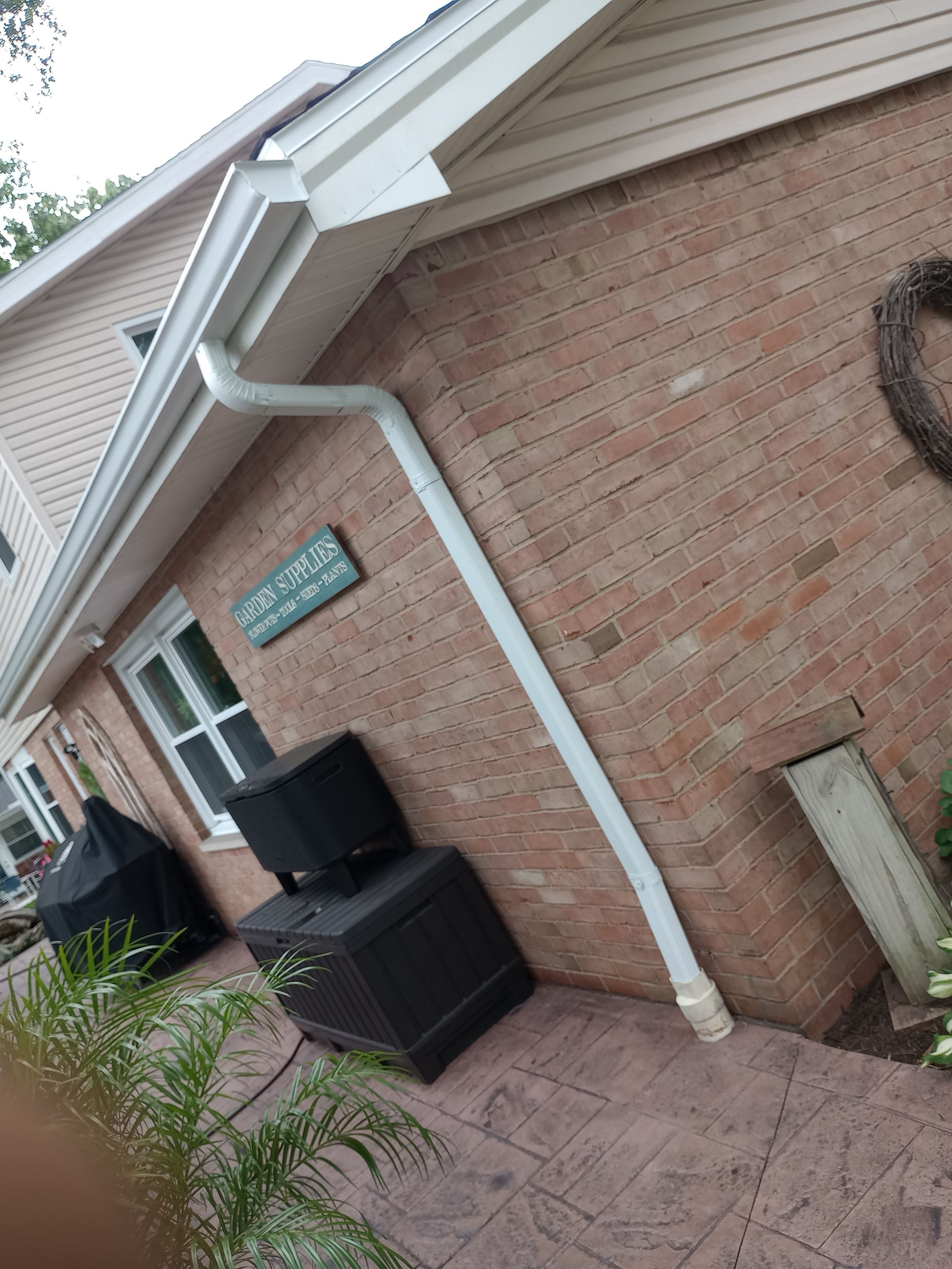 Luke Fisk 806 Bittersweet Dr by Silver Leaf Contracting 