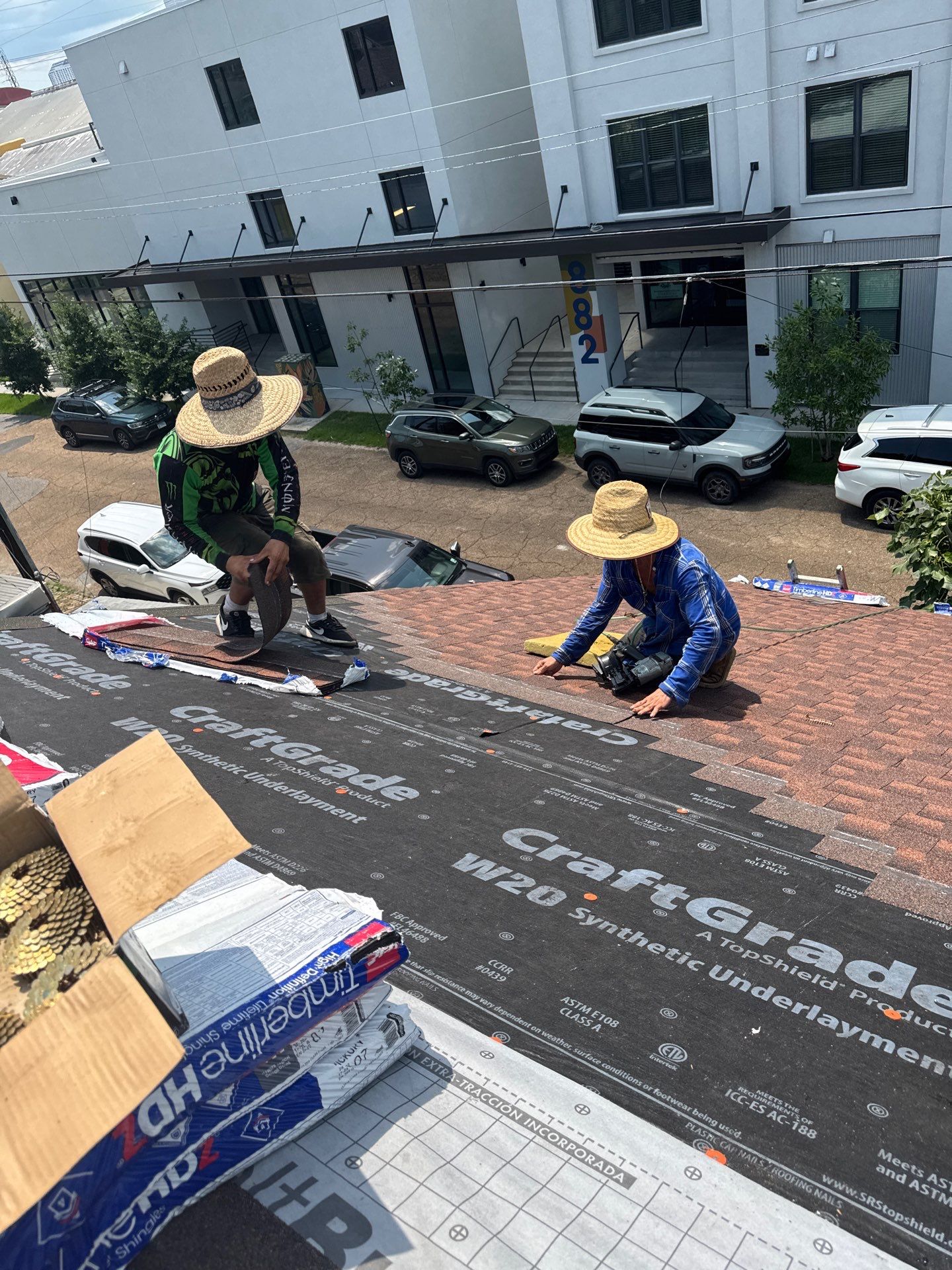 Roof Replacement in New Orleans by HDS Contractors