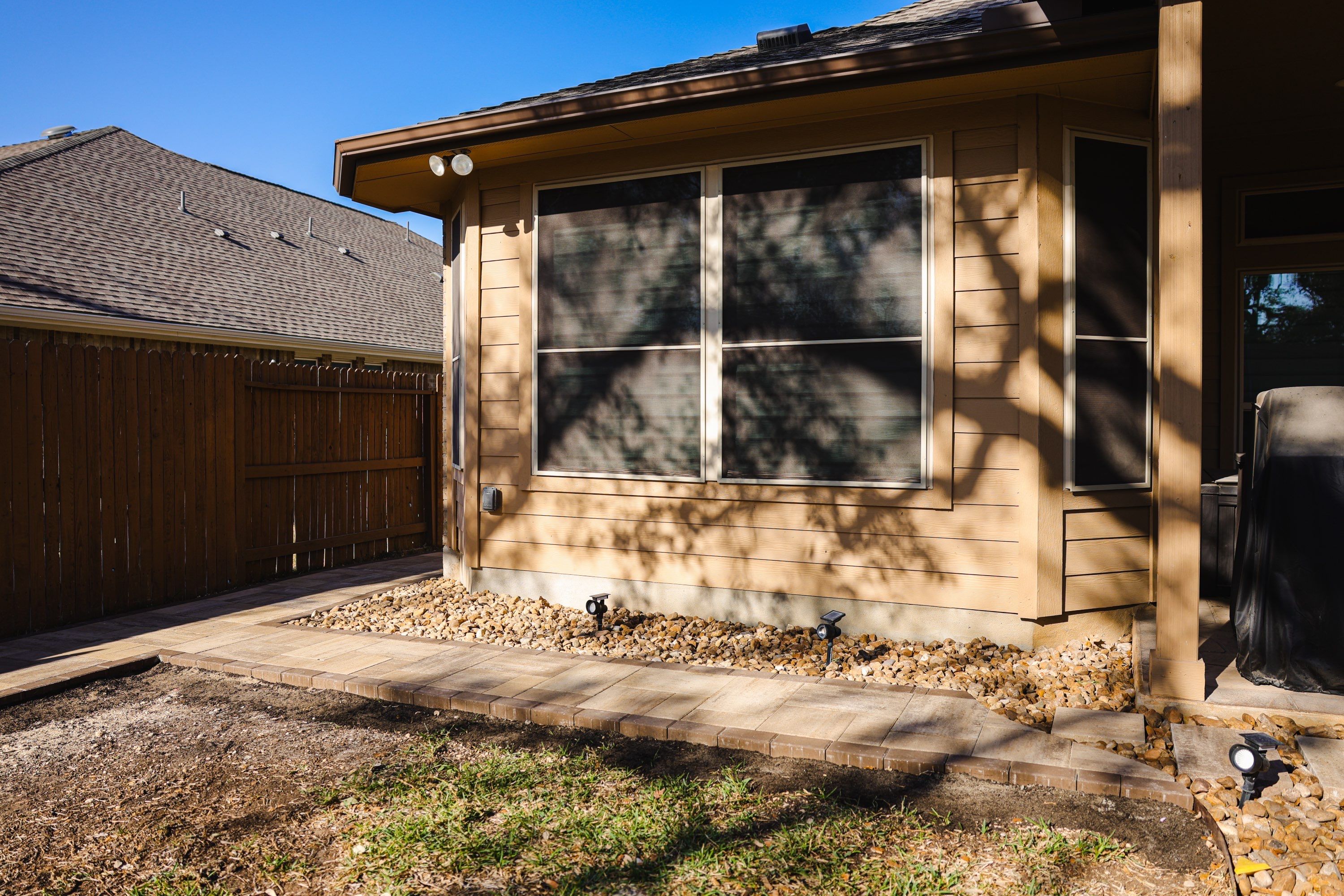 Wortham Oaks - San Antonio, TX by Hole In One Lawns, LLC
