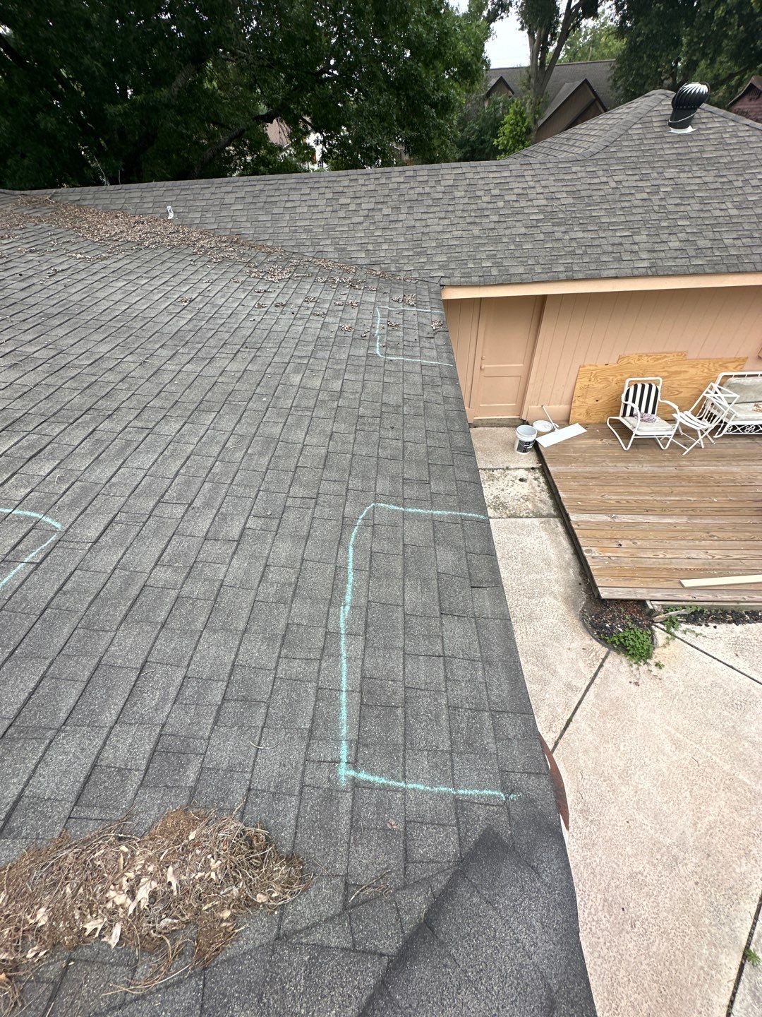 Hail Damage using Owen's Corning Duration (Lifetime) Shingles by Roof Repair Company