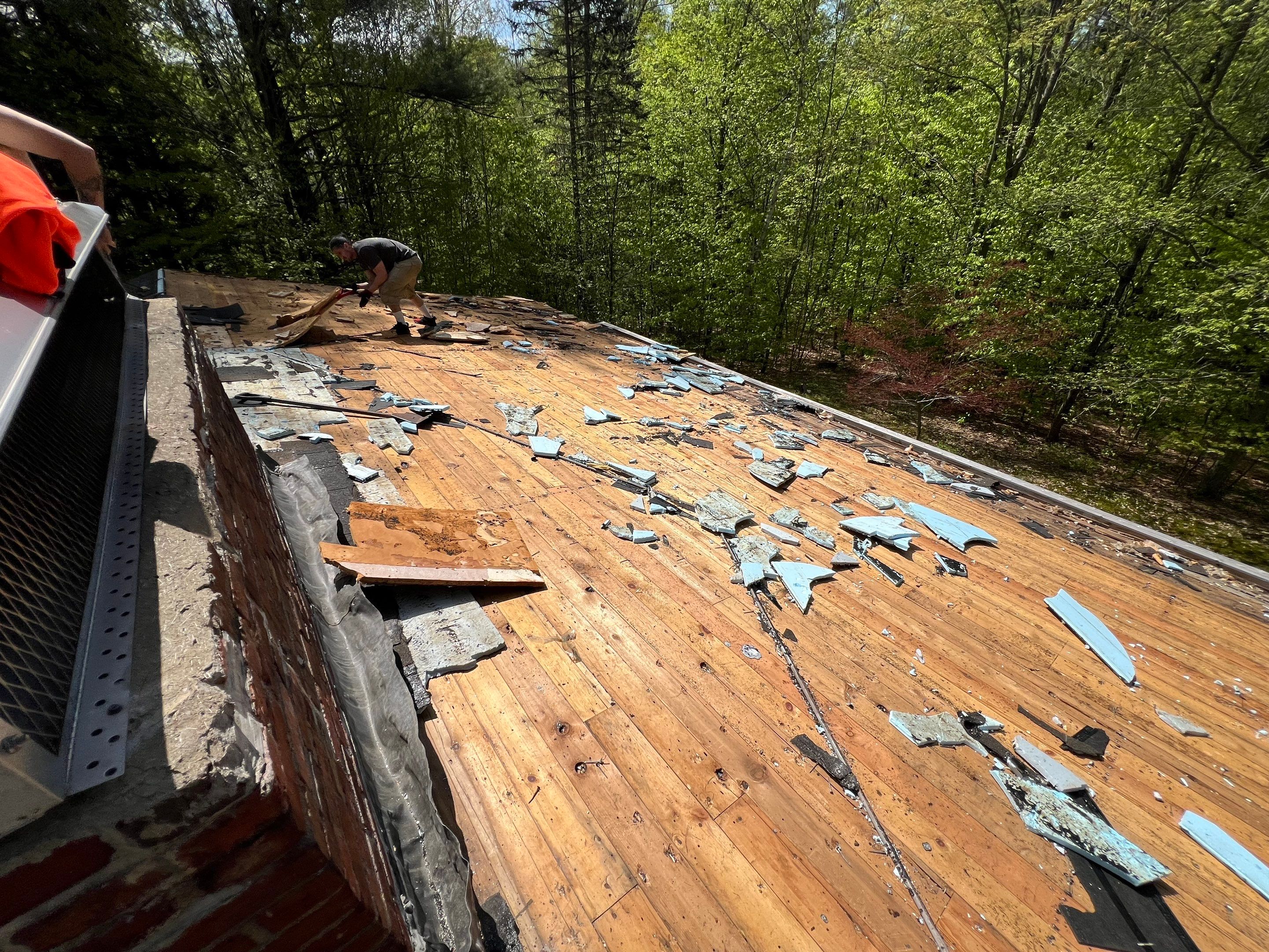 Warm Roof Install On a Deck Home by Tall pine roofing