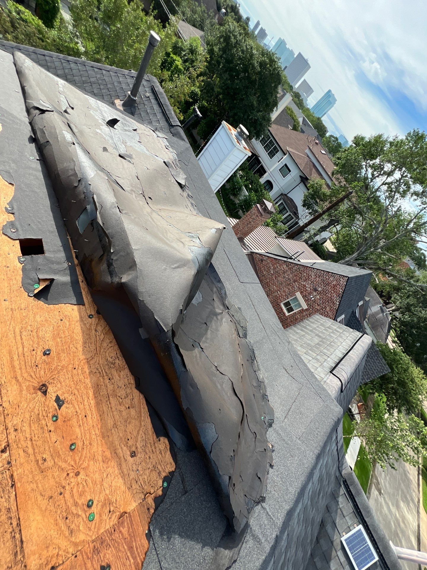 Residential Roofing Installation using Owen's Corning Duration (Lifetime) Shingles by Roof Repair Company