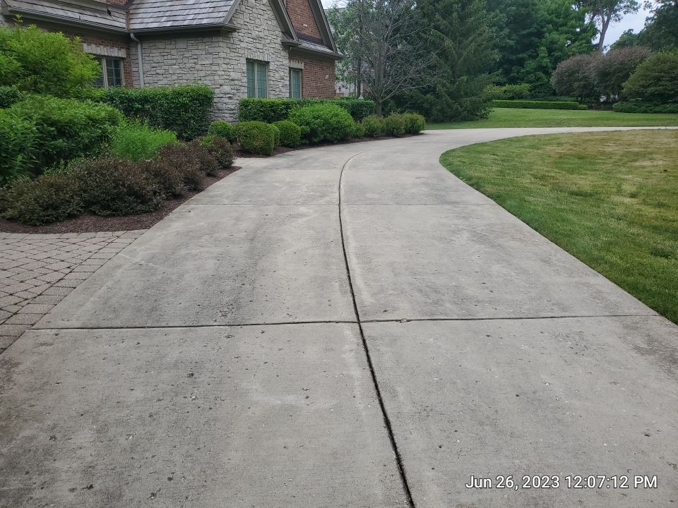 Brick paver clean, sand and seal.  using Surebond SB-1300 by Northern Power Washing LLC.
