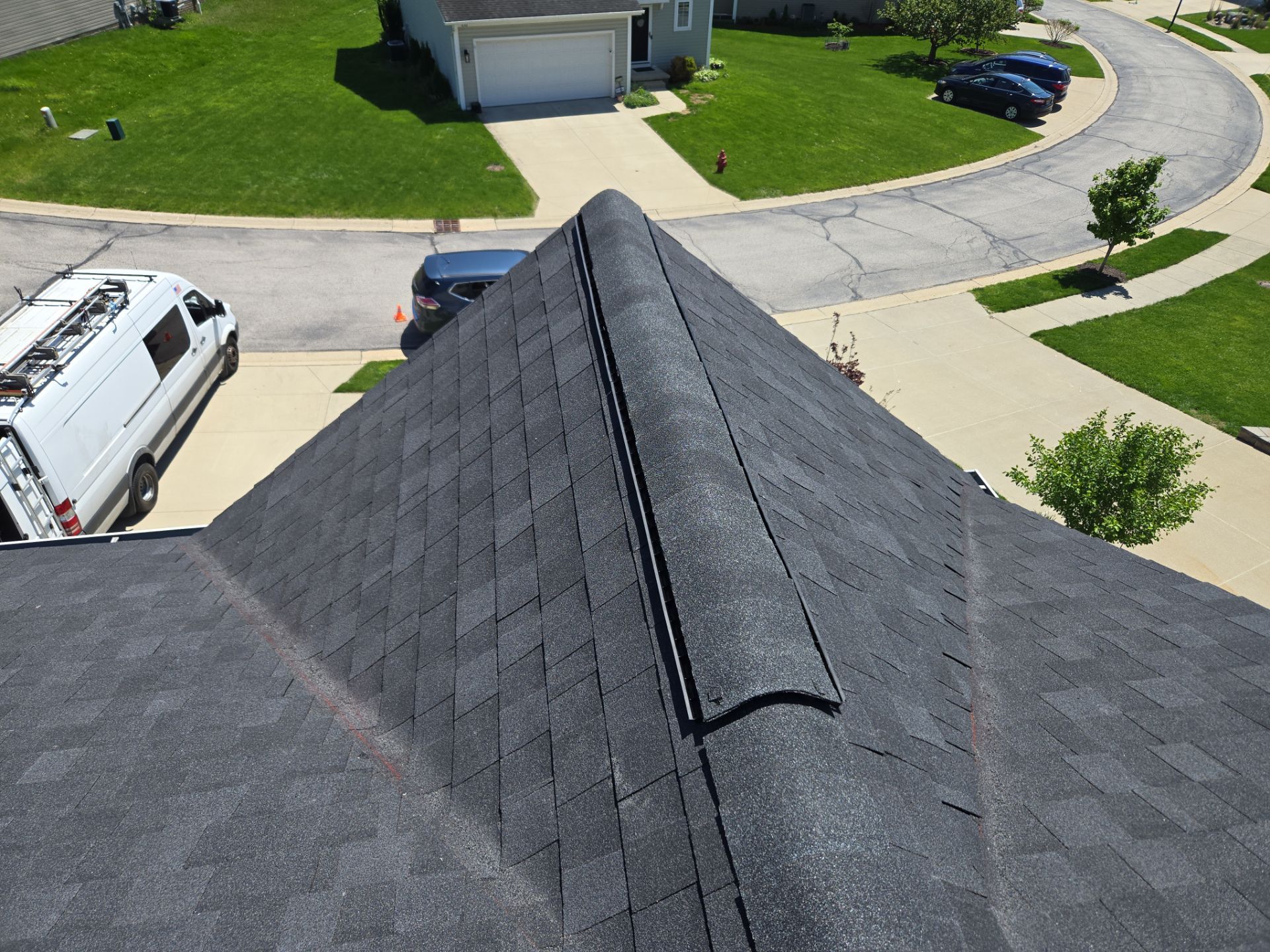Rebecca N: Atlas Pinnacle, Color, Black Shadow, Drip Edge, Color, White by Eagle Eye Roofing