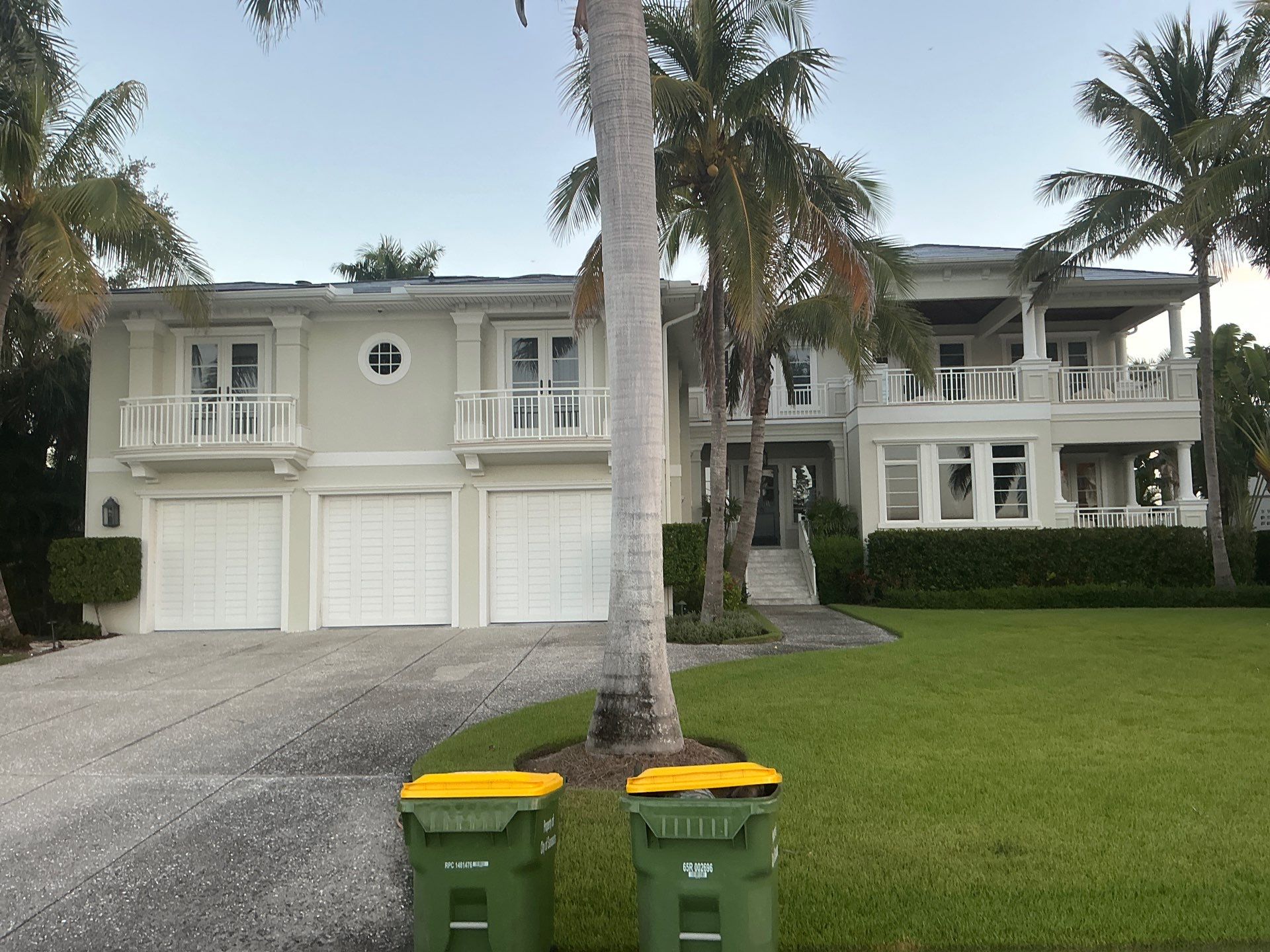 Cleaning Gutters in Sarasota FL by Gutter Professors