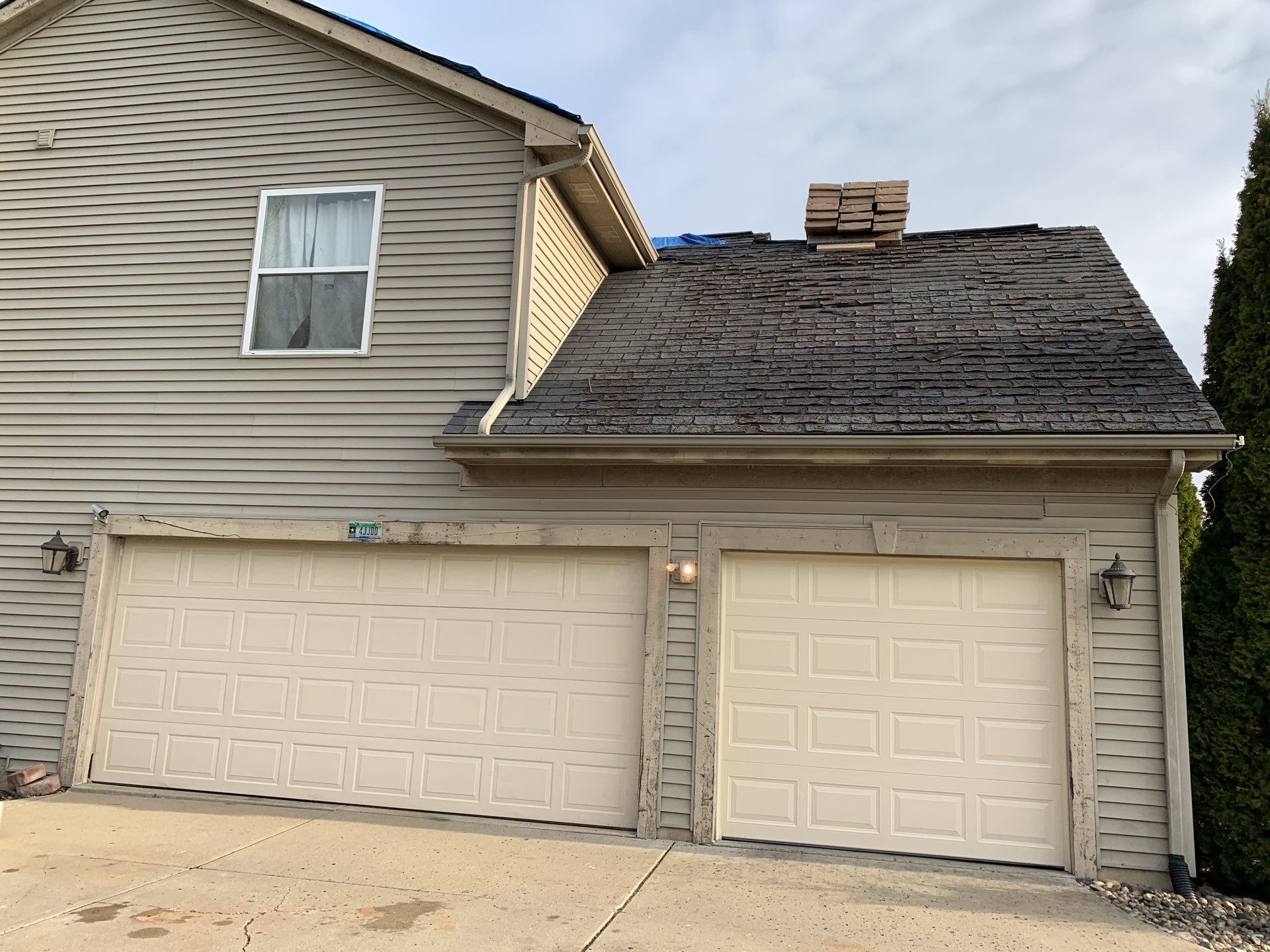 Roof Replacement using CertainTeed Landmark by 180 Contractors