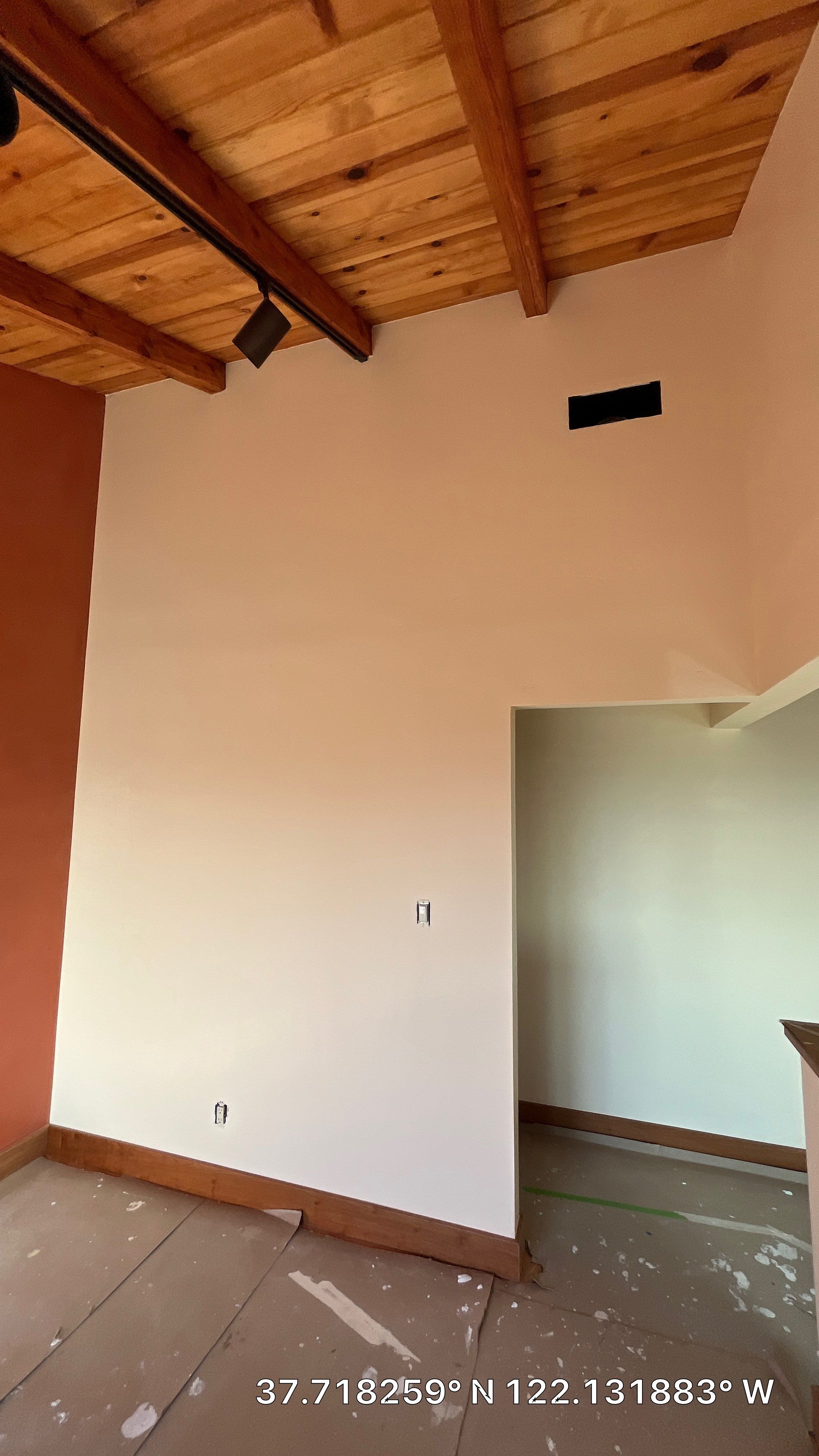 Custom interior painting and decorating by Herrera’s Bay Area Painting inc.