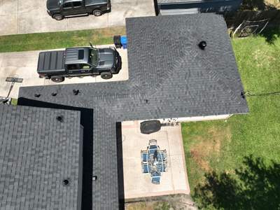 Residential Roofing Installation using CertainTeed