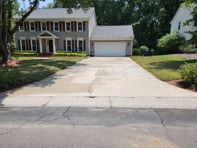 House Wash using cleaner