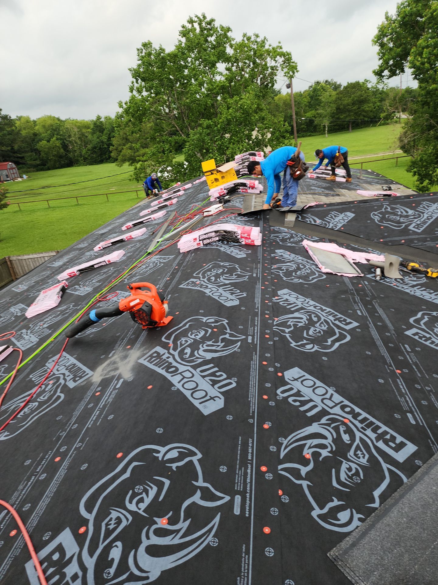 Residential Roofing Installation using Owen's Corning Duration (Lifetime) Shingles by Roof Repair Company