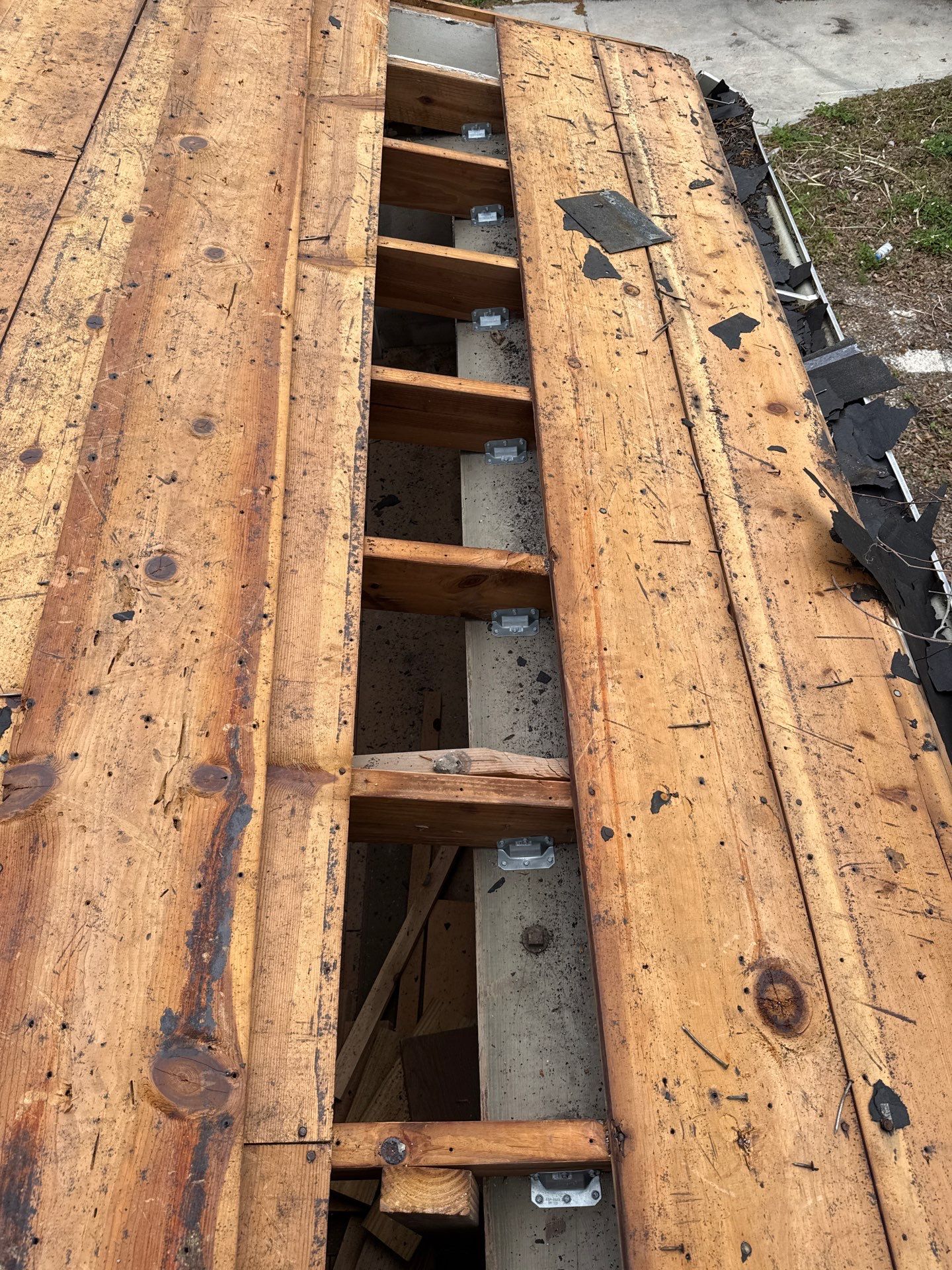 Project in Gulfport 33707 by Mitchell Roofing Company LLC