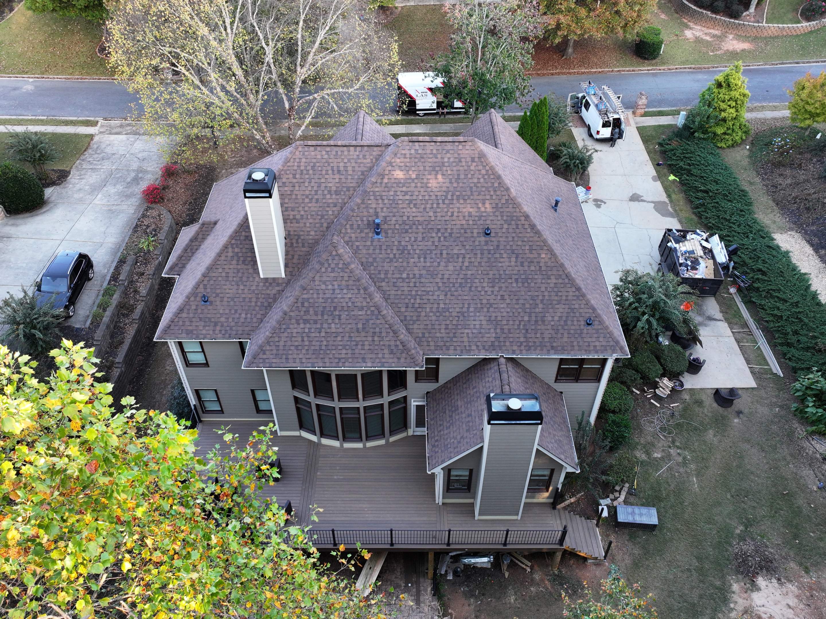 Atlas Pinnacle Pristine - Burnt Hickory by Douglas Construction 