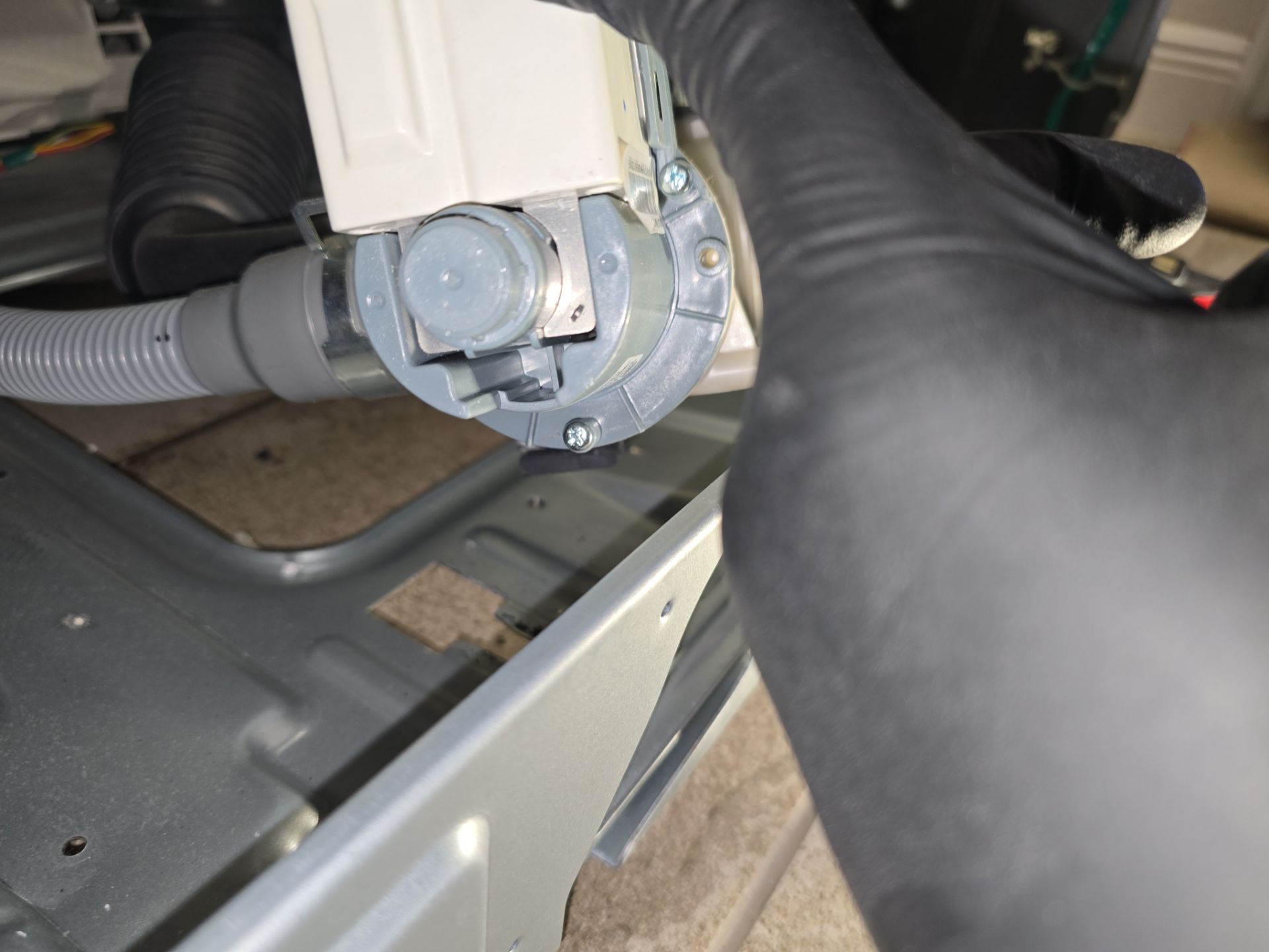 Samsung Washer Not Spinning by AMB-WORKS APPLIANCE REPAIR