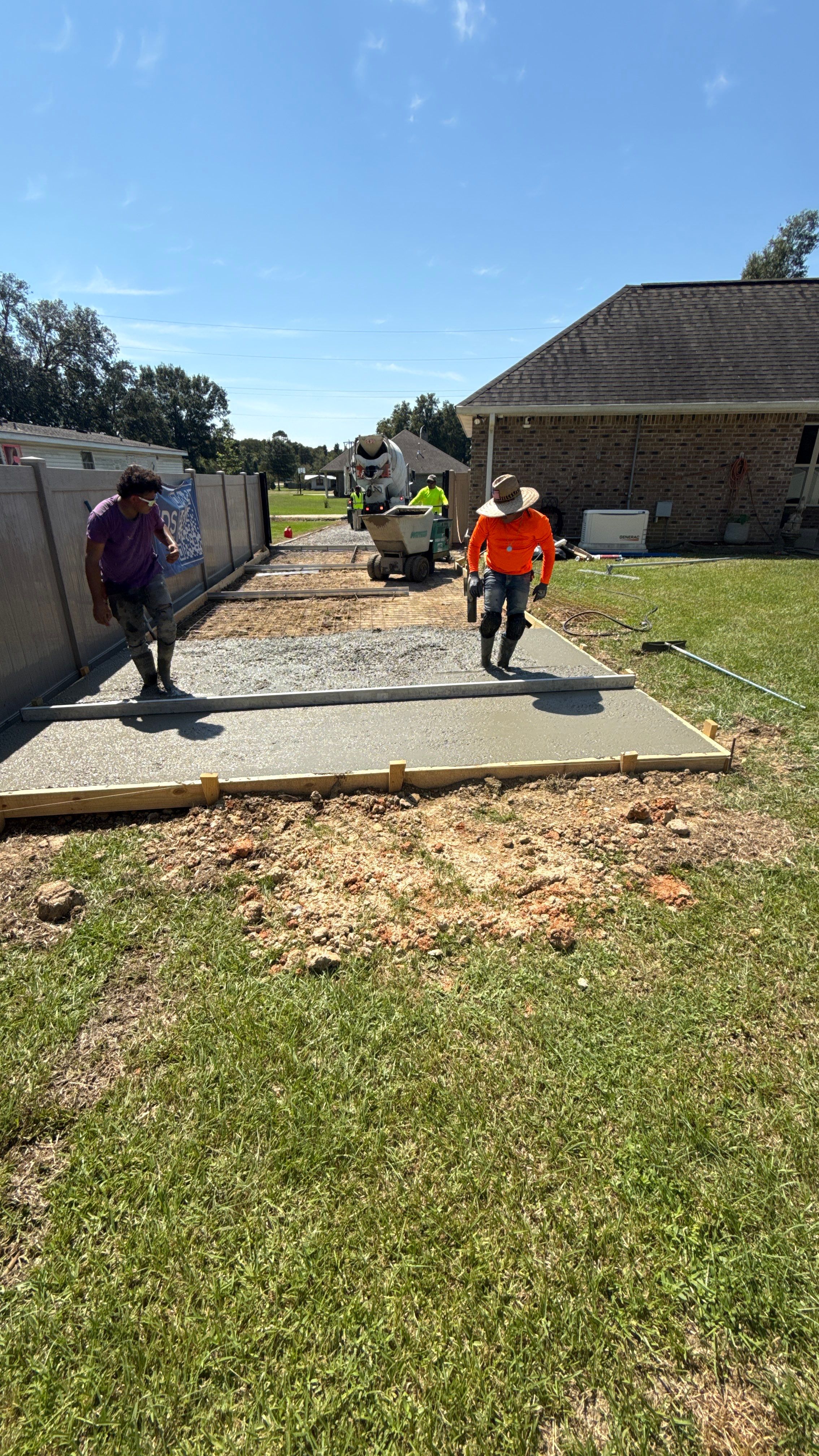 HDS Concrete - Concrete Installation in Maurepas by HDS Contractors