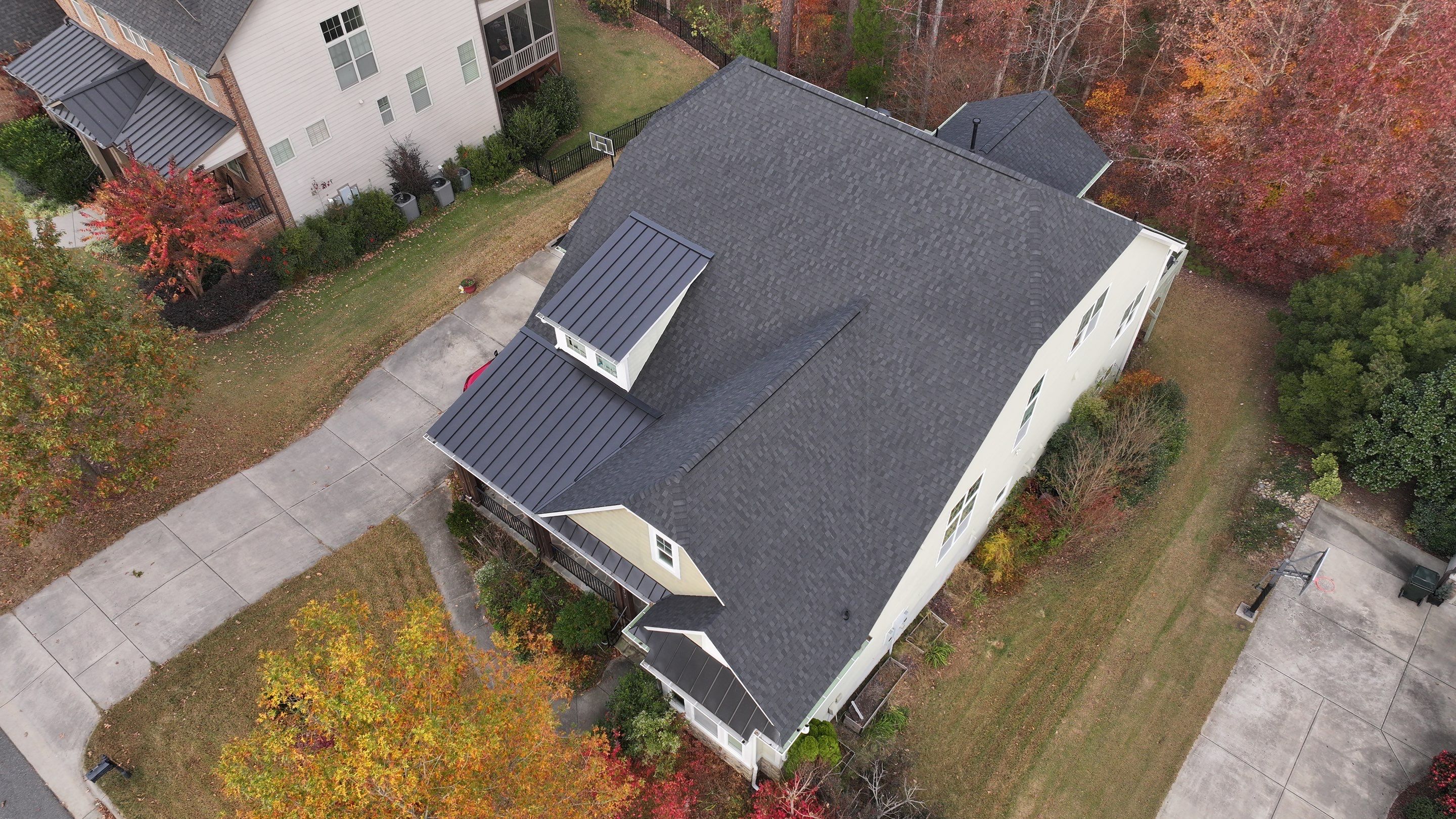 Roof Replacement - Certainteed Landmark Charcoal by Pro Performance Roofing