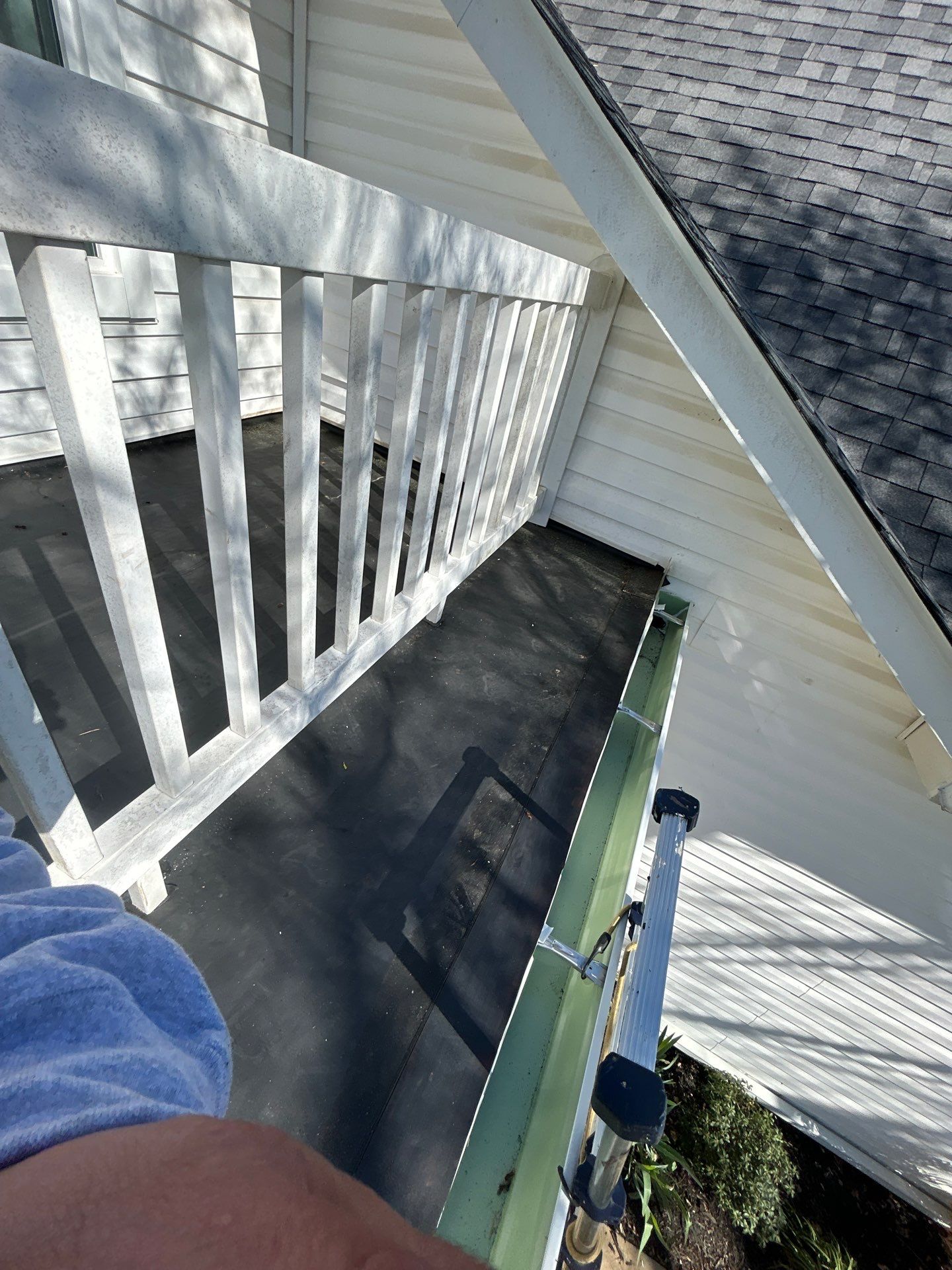 Woodbridge: Residential Roof Replacement with CertainTeed Landmark Pro in Max Def Pewterwood by RM Banning, Inc.