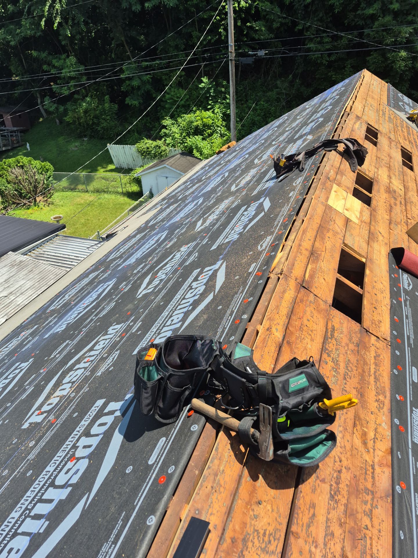 🖤 Sleek. Bold. Built to Last — Granite Black in Portsmouth! by Mr. Roofer