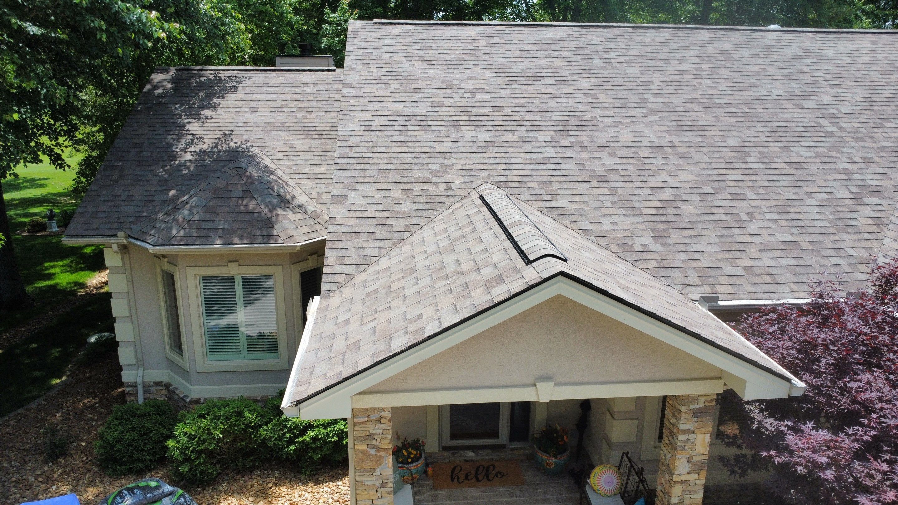 Crossville - Malarkey Vista by Undersun Roofing 