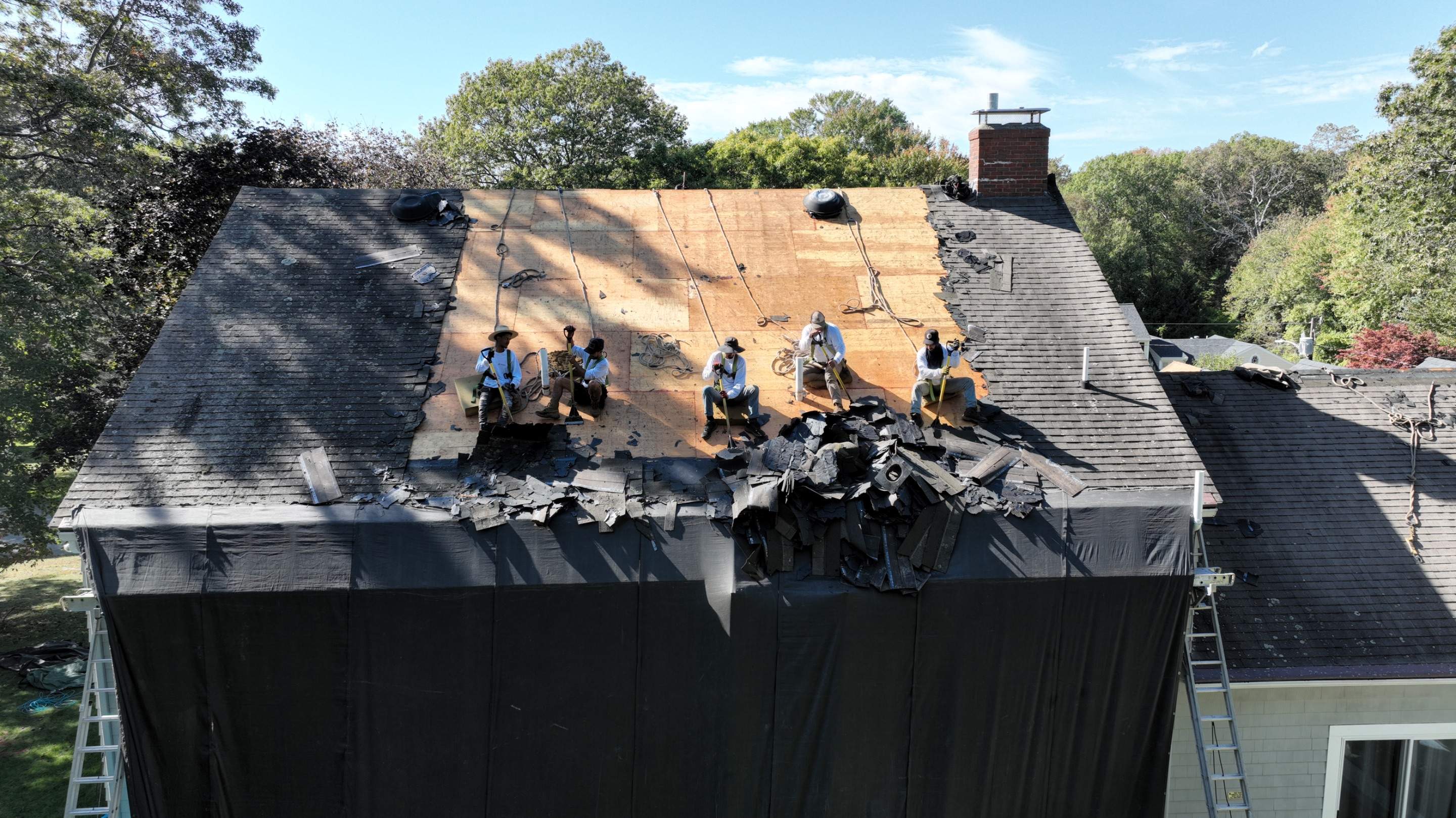 Two-Layer Tear-Off & Full Roof Replacement in Andover, MA – Owens Corning Duration, Onyx Black by JOHNNYS PRO