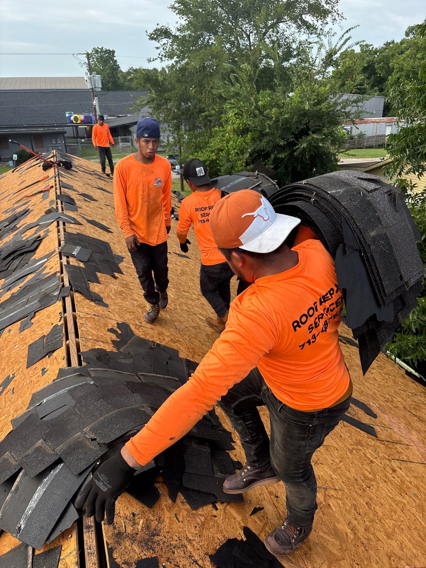 Roof Replacement Willis by Roof Repair Company