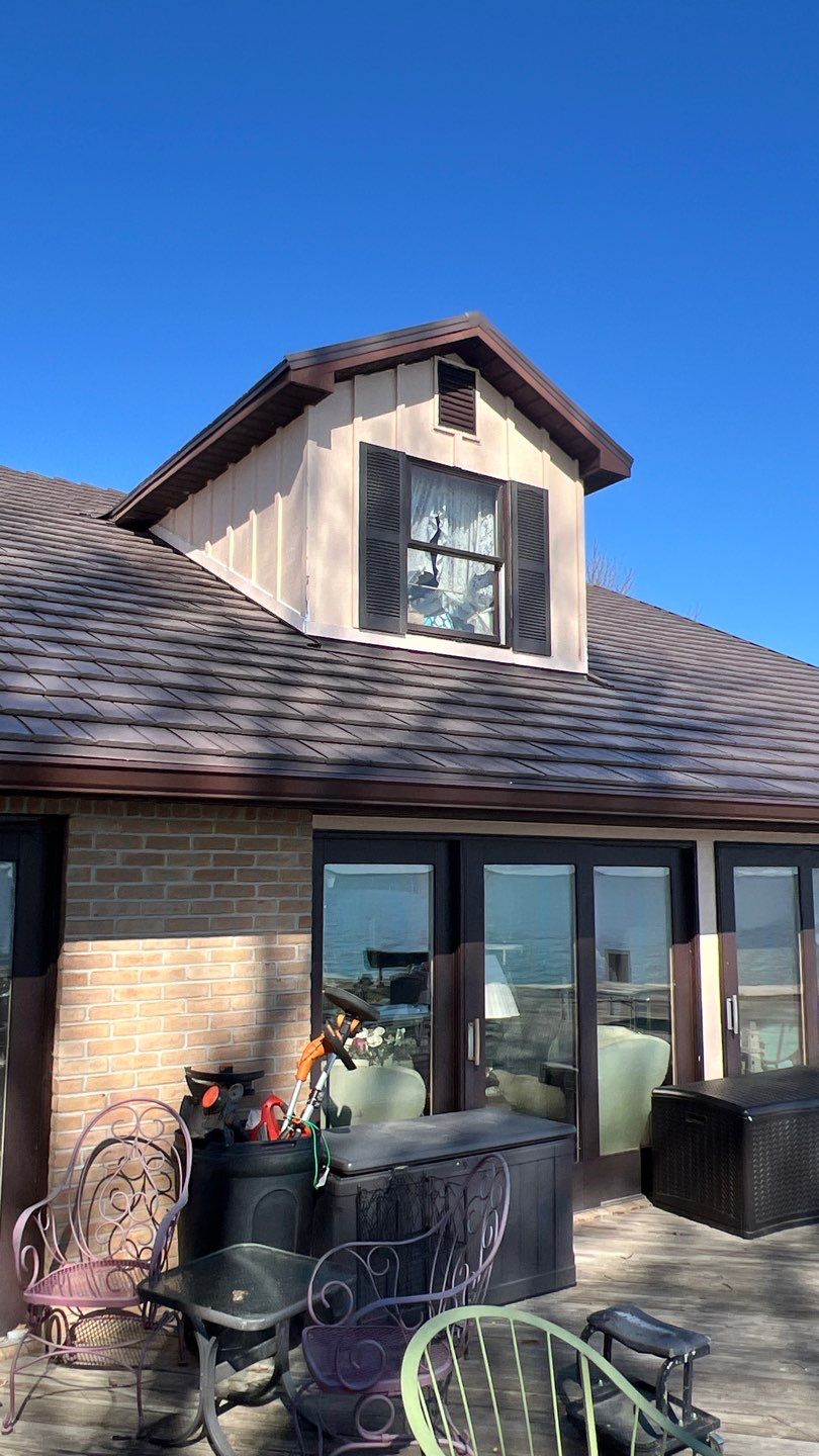 Residential Roofing Installation using Great American Shake - Mustang Brown by Nitro Roofing and Construction